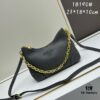 PRADA's Hottest New Launch (Leather Shoulder Strap + Chain Crossbody) – Stylish Horn Bag Combining Retro Charm and Modern Fashion