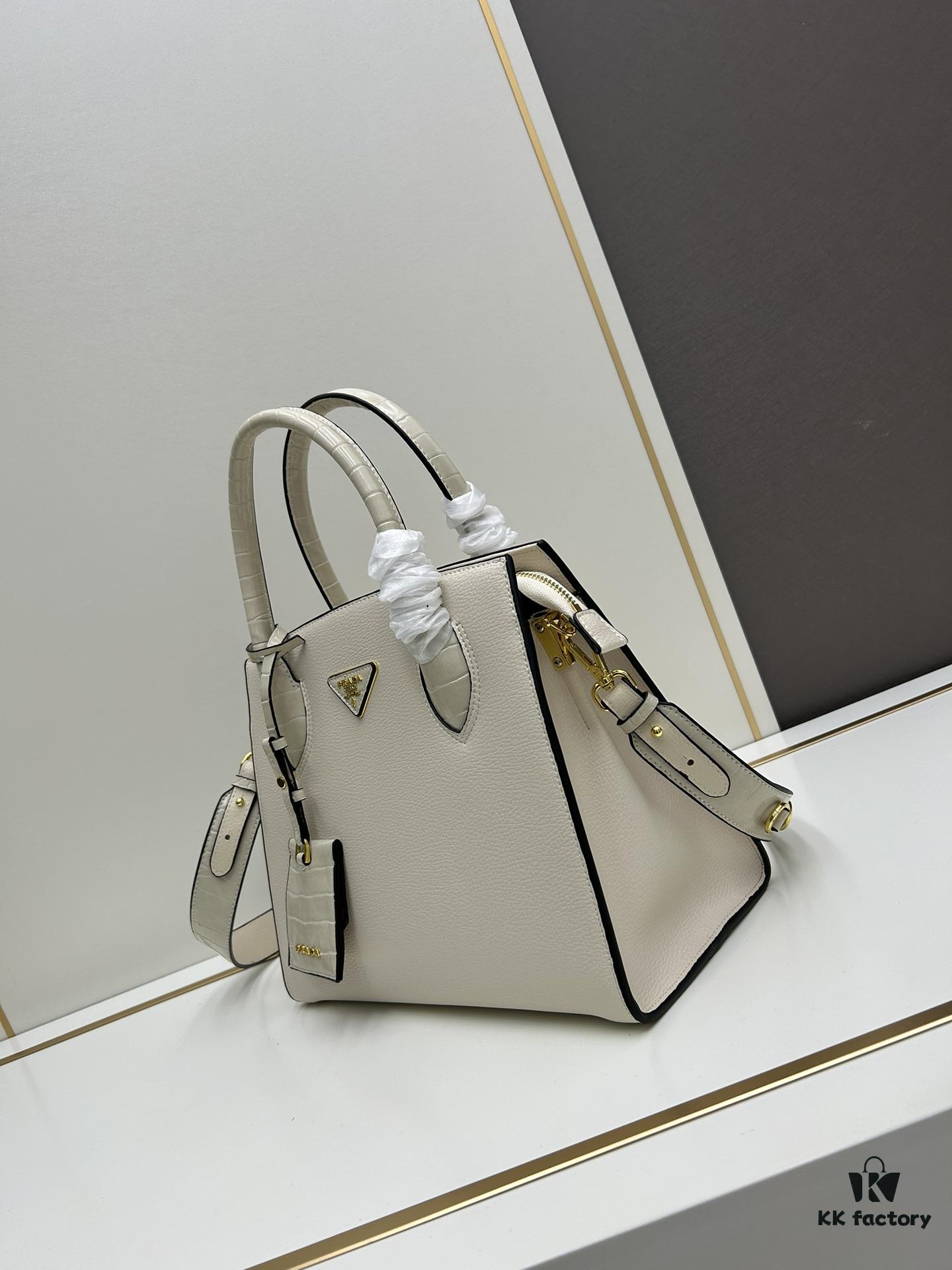 You Are the Most Beautiful – Bold Minimalist Fashion Style Launch