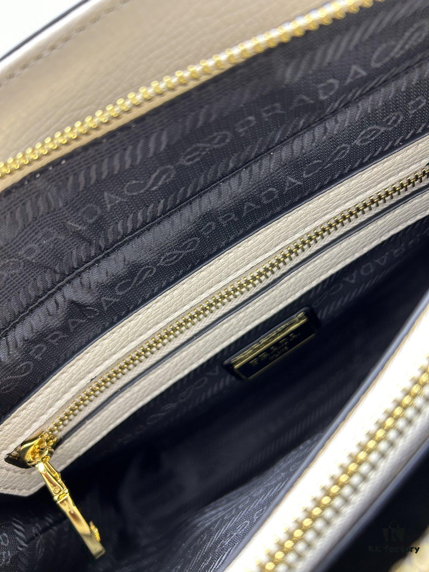 You Are the Most Beautiful – Bold Minimalist Fashion Style Launch