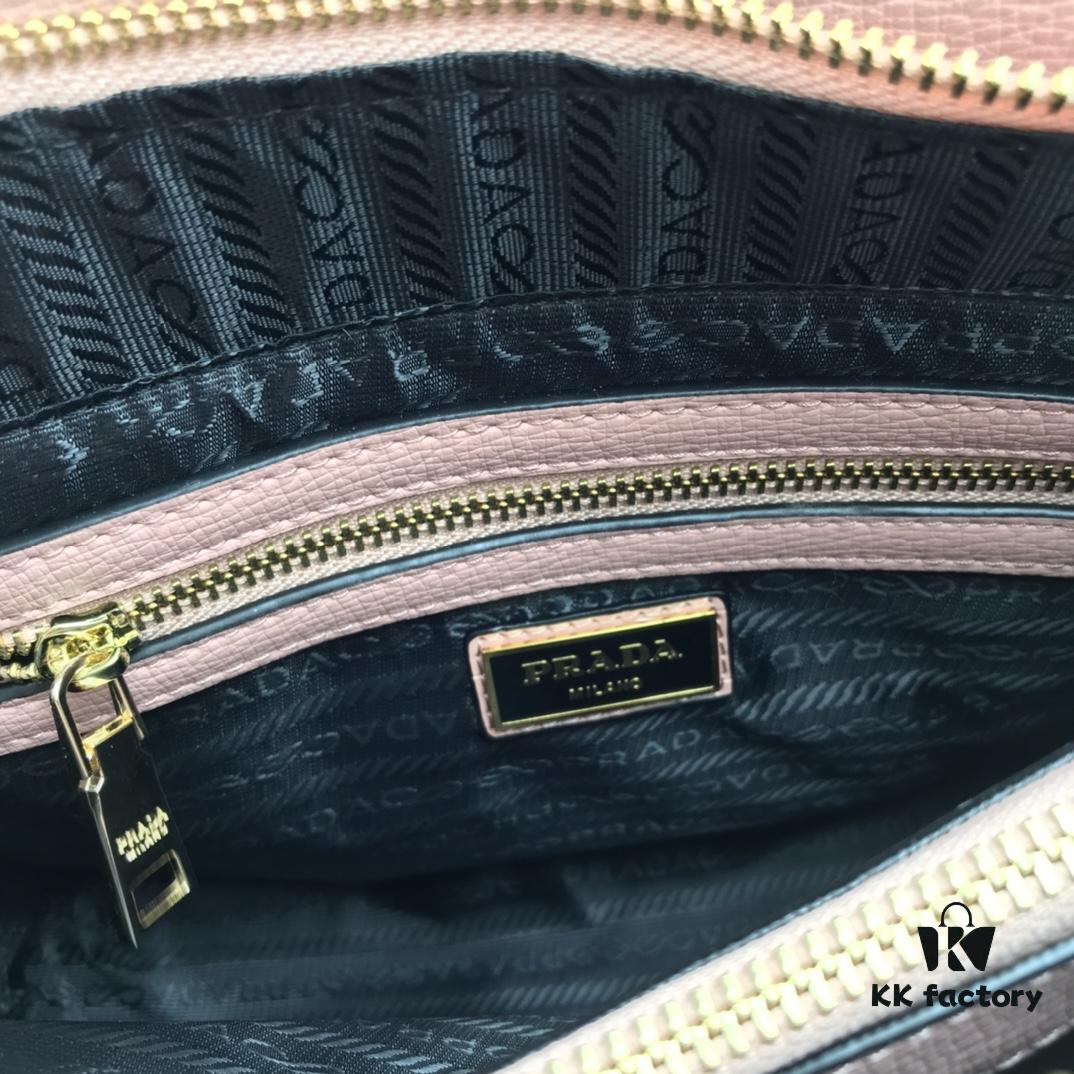 You Are the Most Beautiful – Minimalist and Fashionable Bag for the New Year