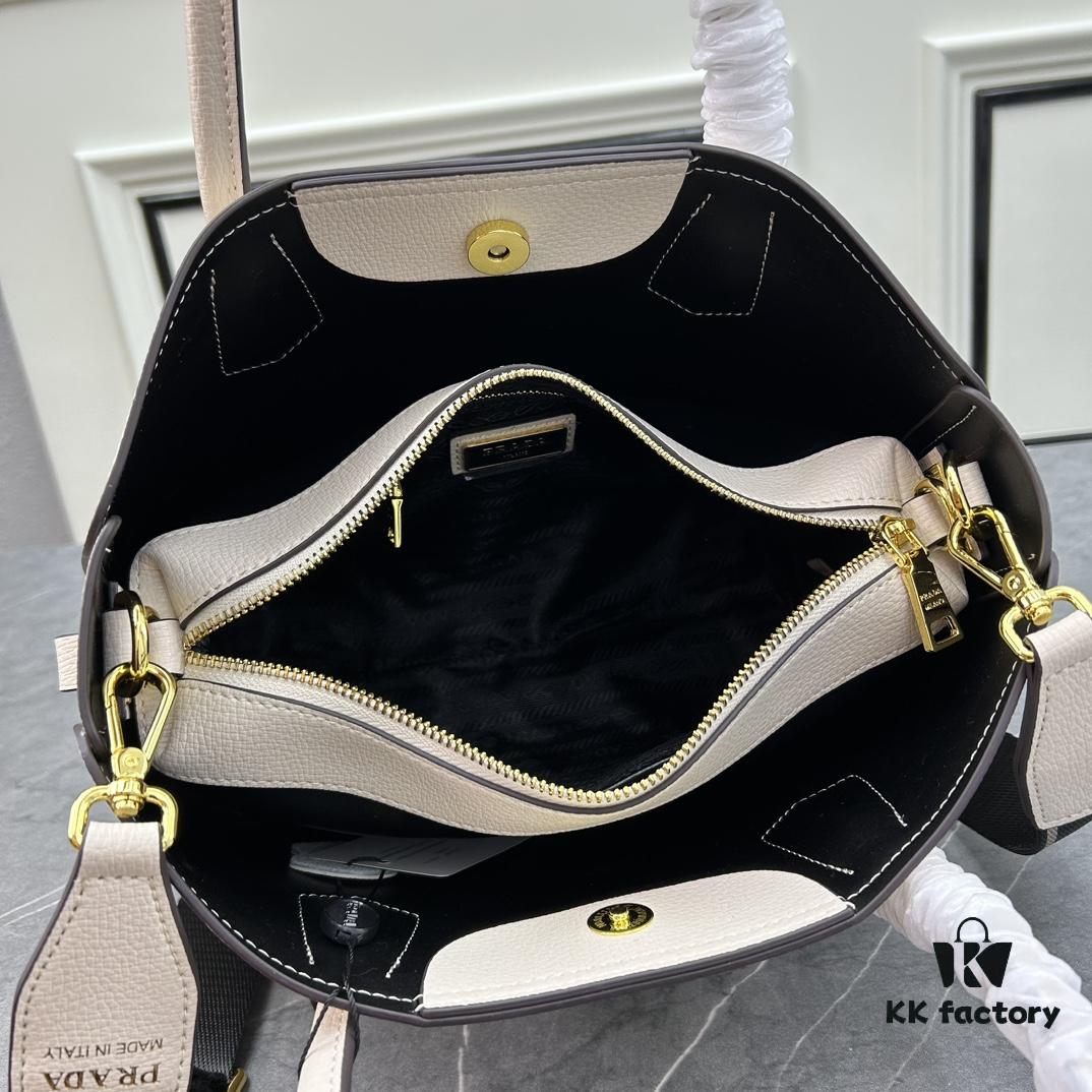 PRADA Mother-Child Bag - Latest Bestseller, Made from Imported Saffiano Leather