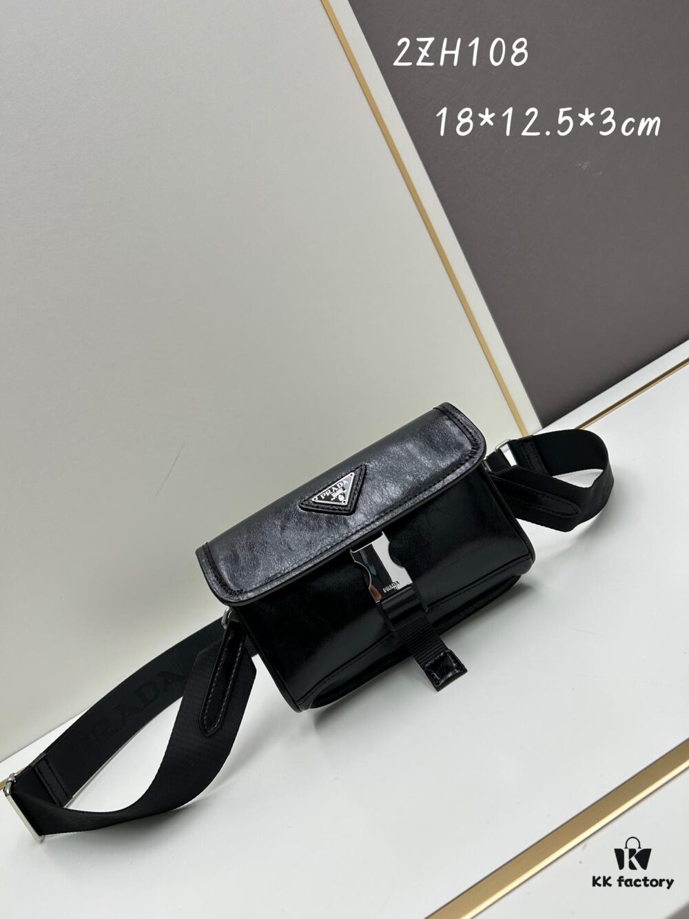 Prada Nylon Crossbody Bag 2ZH108 Simple and Practical Unisex Design with Vintage Charm