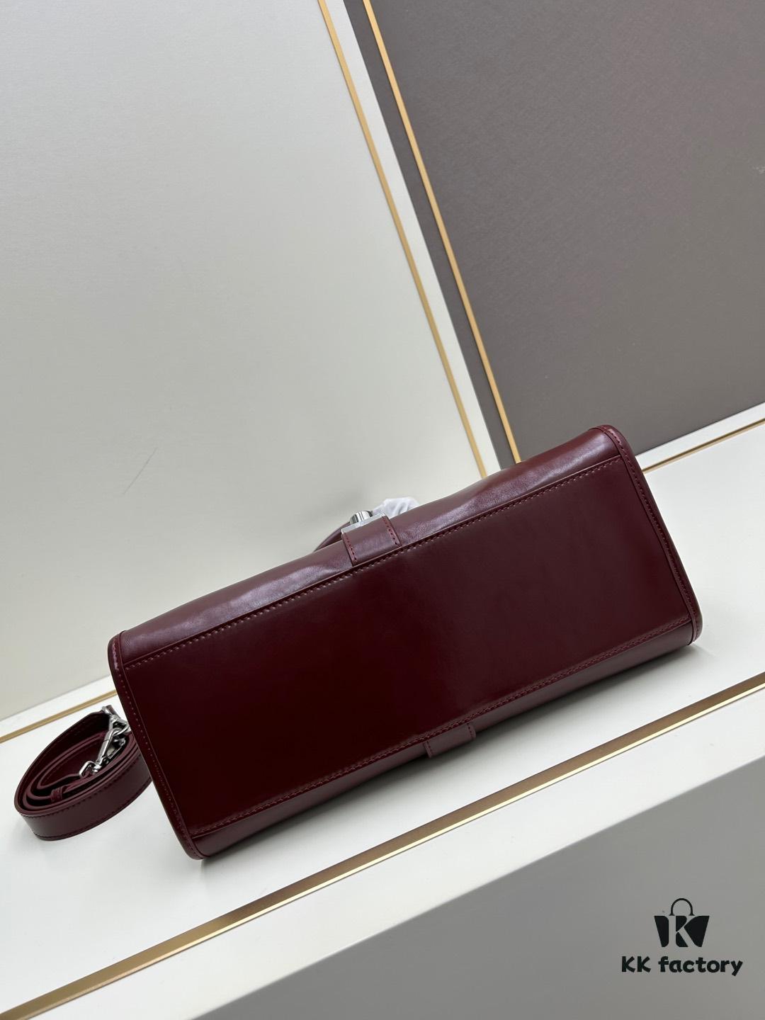 PRADA New Arrival Genuine Full-Grain Oil-Waxed Calfskin Shoulder Bag