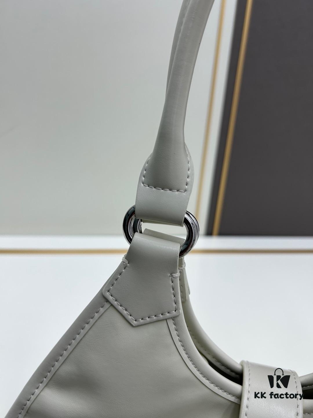 PRADA Counter New Arrival (Full Leather Series) — Original Order Quality with Authentic Hardware, Top-Grade Oil-Waxed Cowhide