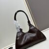 PRADA Counter New Arrival (All-Leather Series) Original Order Quality with Matching Hardware Full-Grain Oil-Waxed Cowhide Shoulder Bag