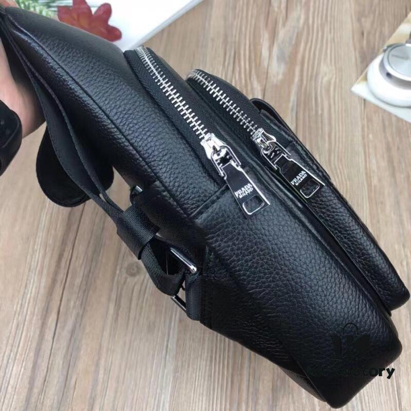 PRADA Latest Men's Chest Bag - Counter Quality, Powerful Style, a Must-Have for the Modern Man