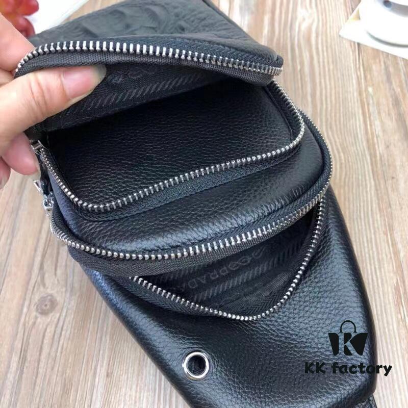 PRADA Latest Men's Chest Bag - Counter Quality, Powerful Style, a Must-Have for the Modern Man