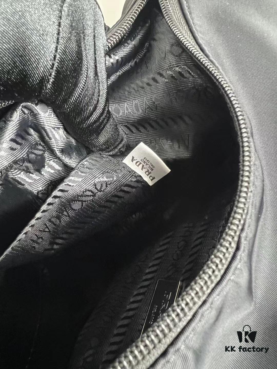 Prada Hobo Vintage Shoulder Bag, 28*30cm