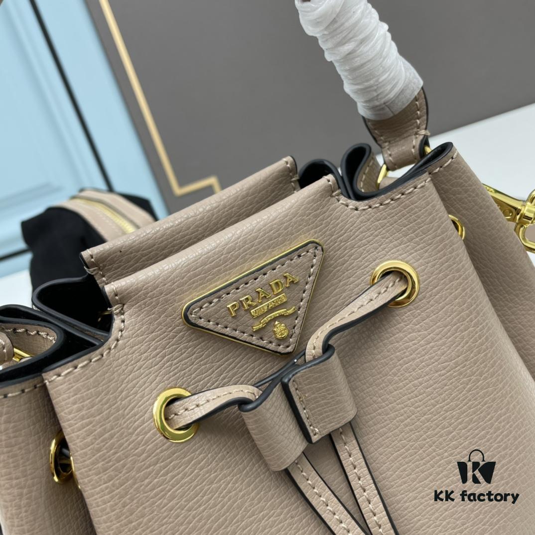 New 2023 Spring Mini PRADA 'Lunchbox' Bag