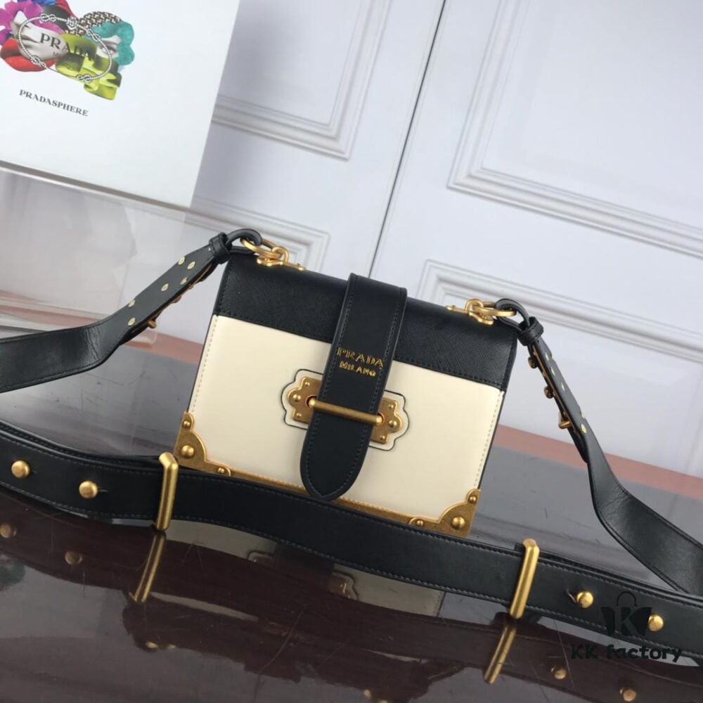 Authentic Top Quality PRADA Handbag 1BD045 20*14*8CM, Premium Calfskin with Vintage Hardware
