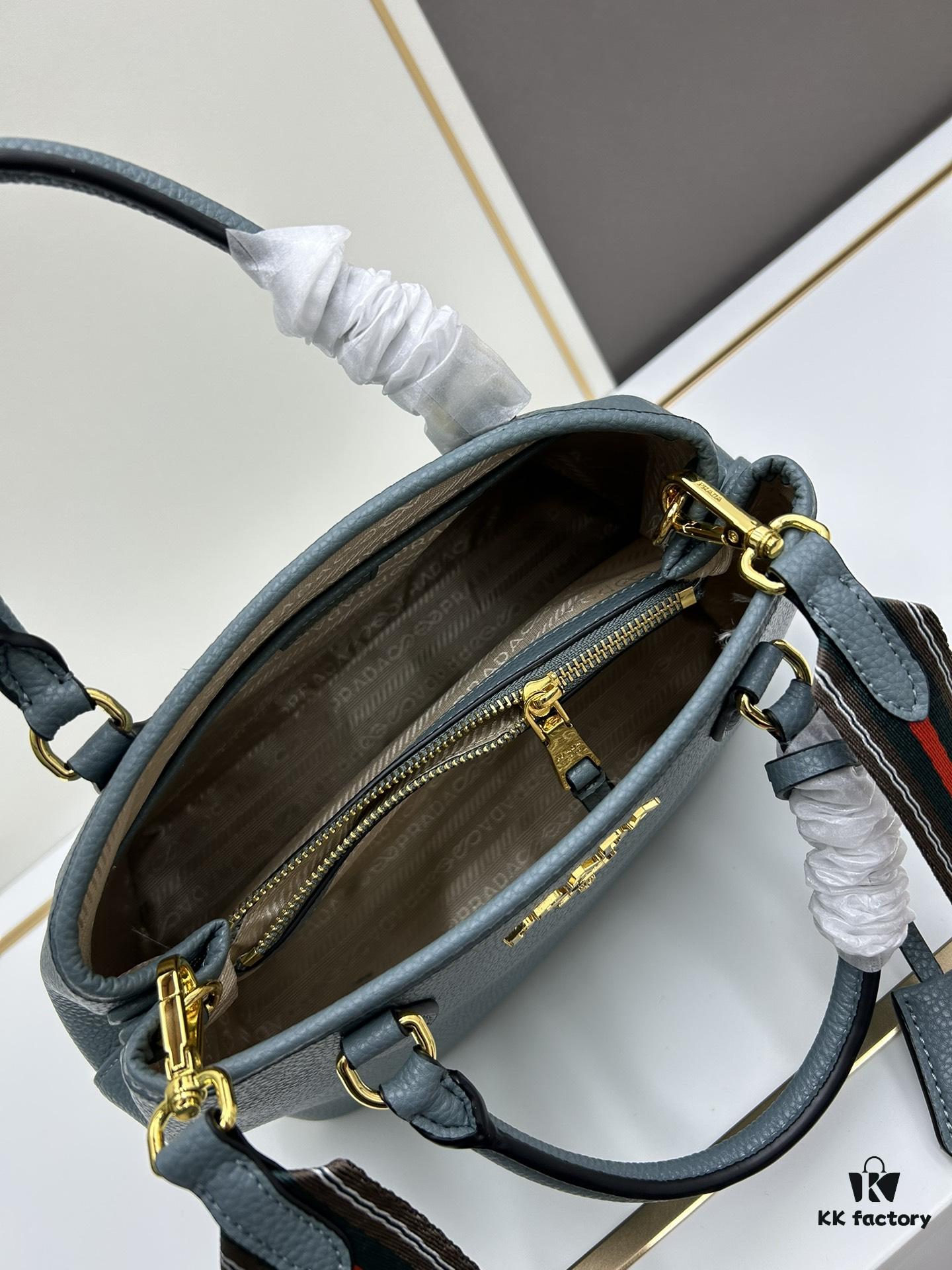 PRADA Classic Retro Handbag - Large Size, High-Quality Full-Grain Coarse Crispy Calfskin, Removable and Adjustable Strap, Multi-Way Carry (Handheld/Shoulder/Crossbody)