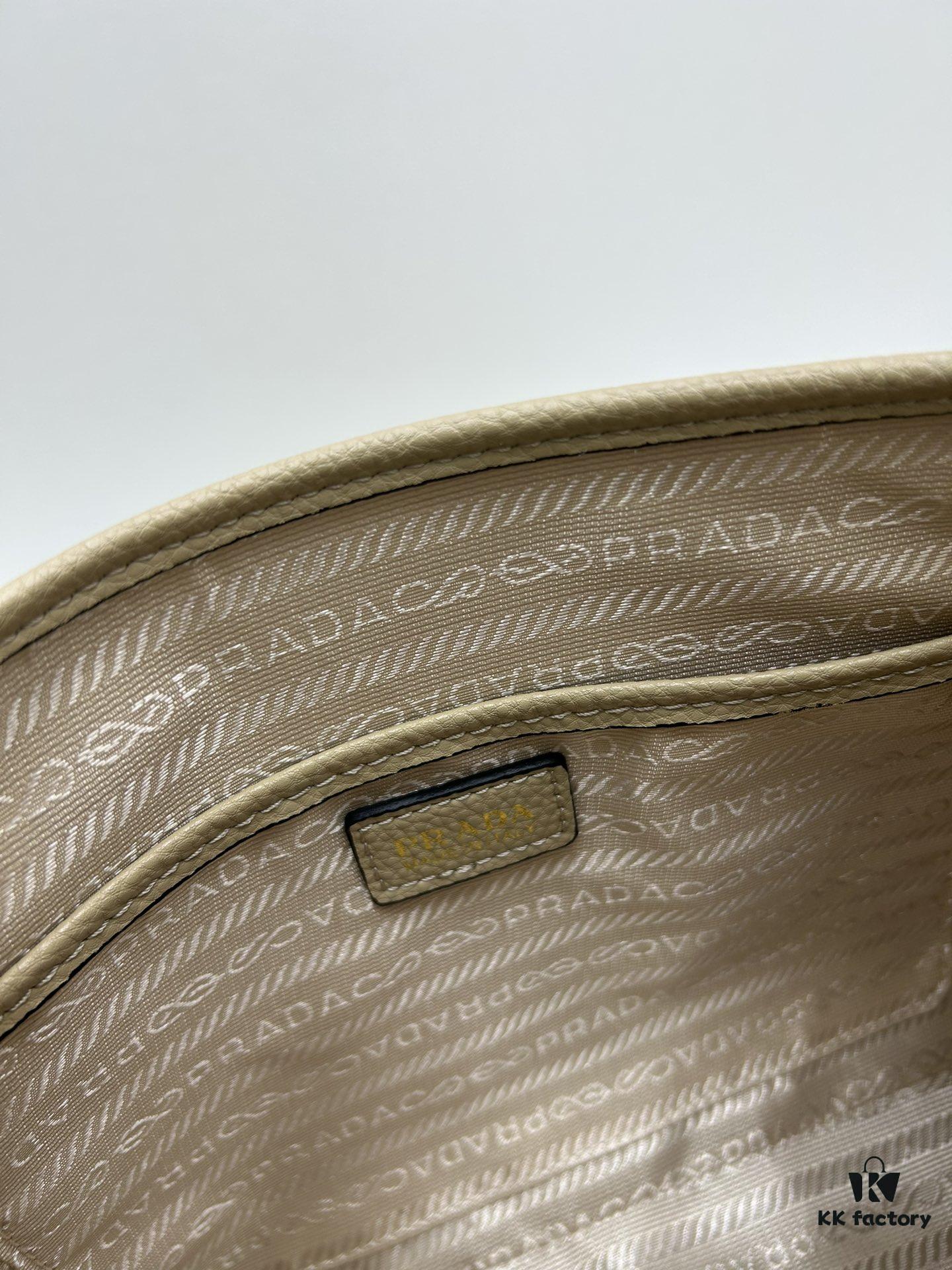 PRADA High-Quality Cabinet Classic Retro Handbag - Large Size