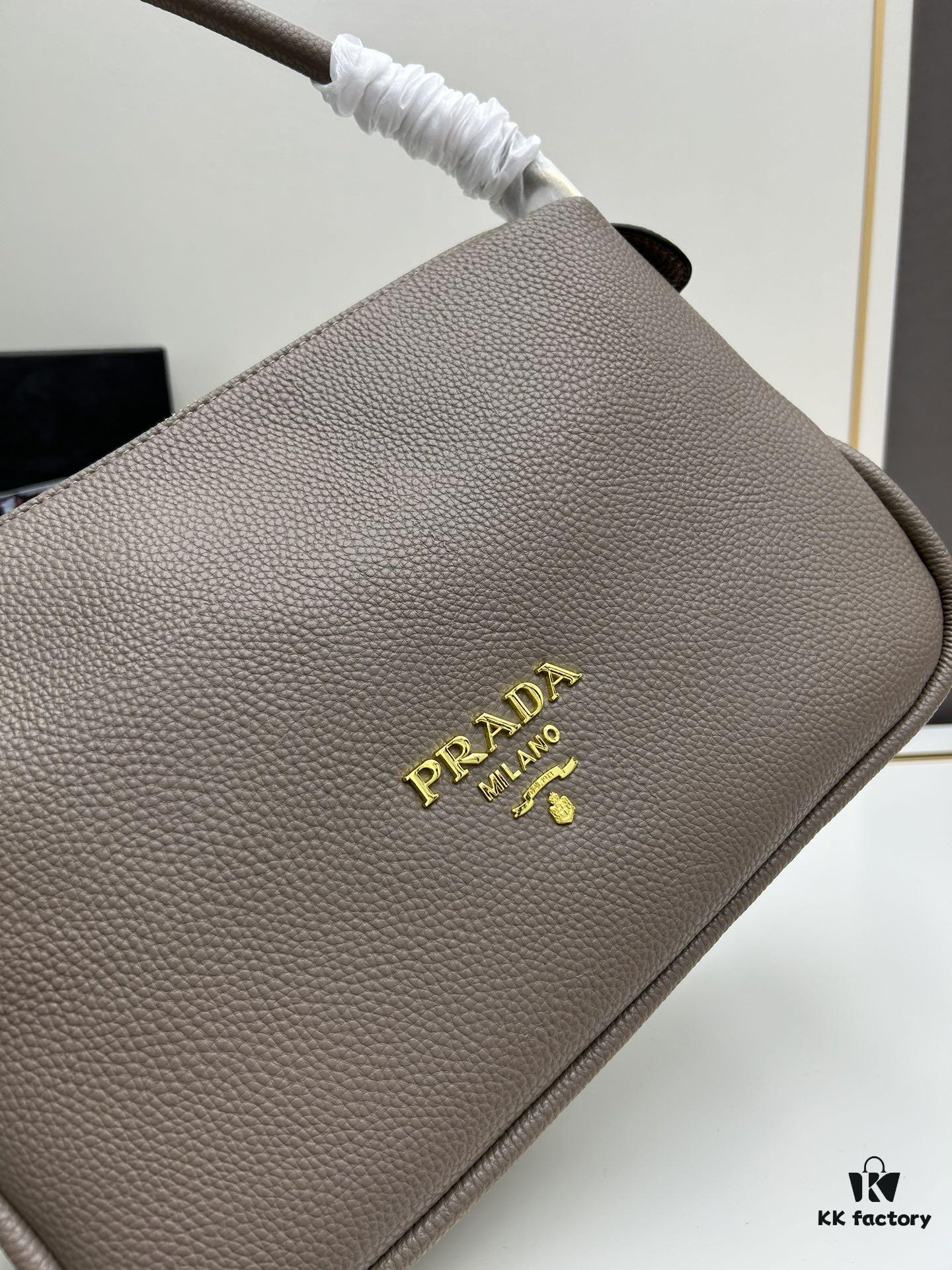 PRADA - Bestseller Recommendation: Fashionable Casual Style, New Arrival Imported Coarse Crocodile-Textured Calfskin with Original Hardware, Top-Quality Craftsmanship, Unique and Luxurious Design
