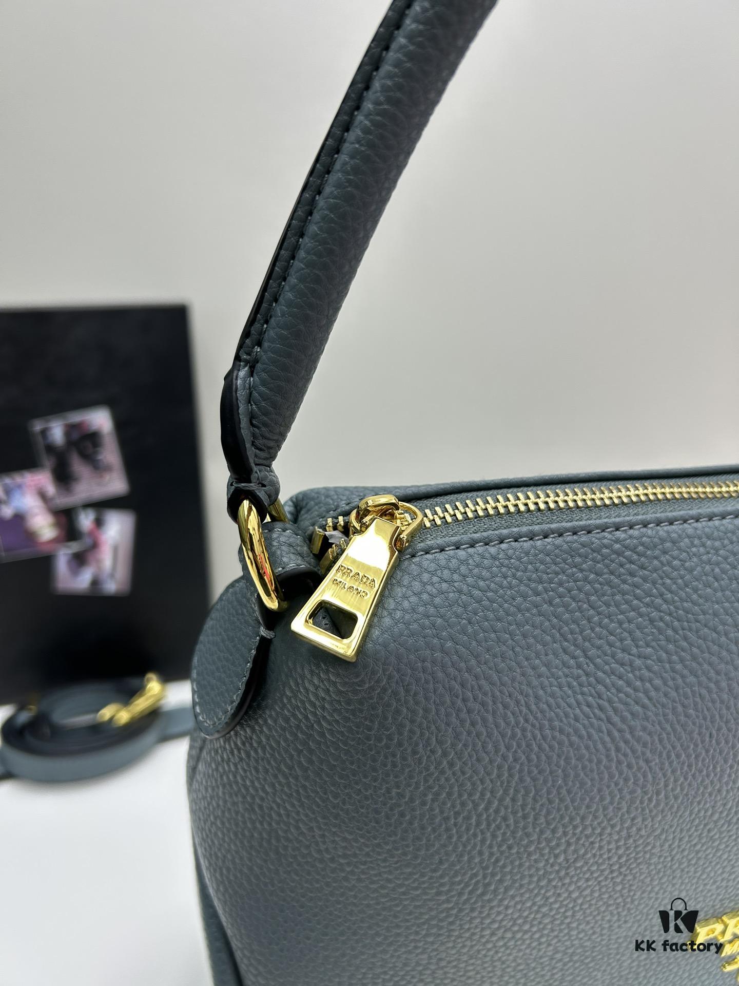 PRADA - Bestseller Recommendation: Fashionable Casual Style, Newest Imported Full-Grain Crocodile-Embossed Calfskin with Authentic Hardware