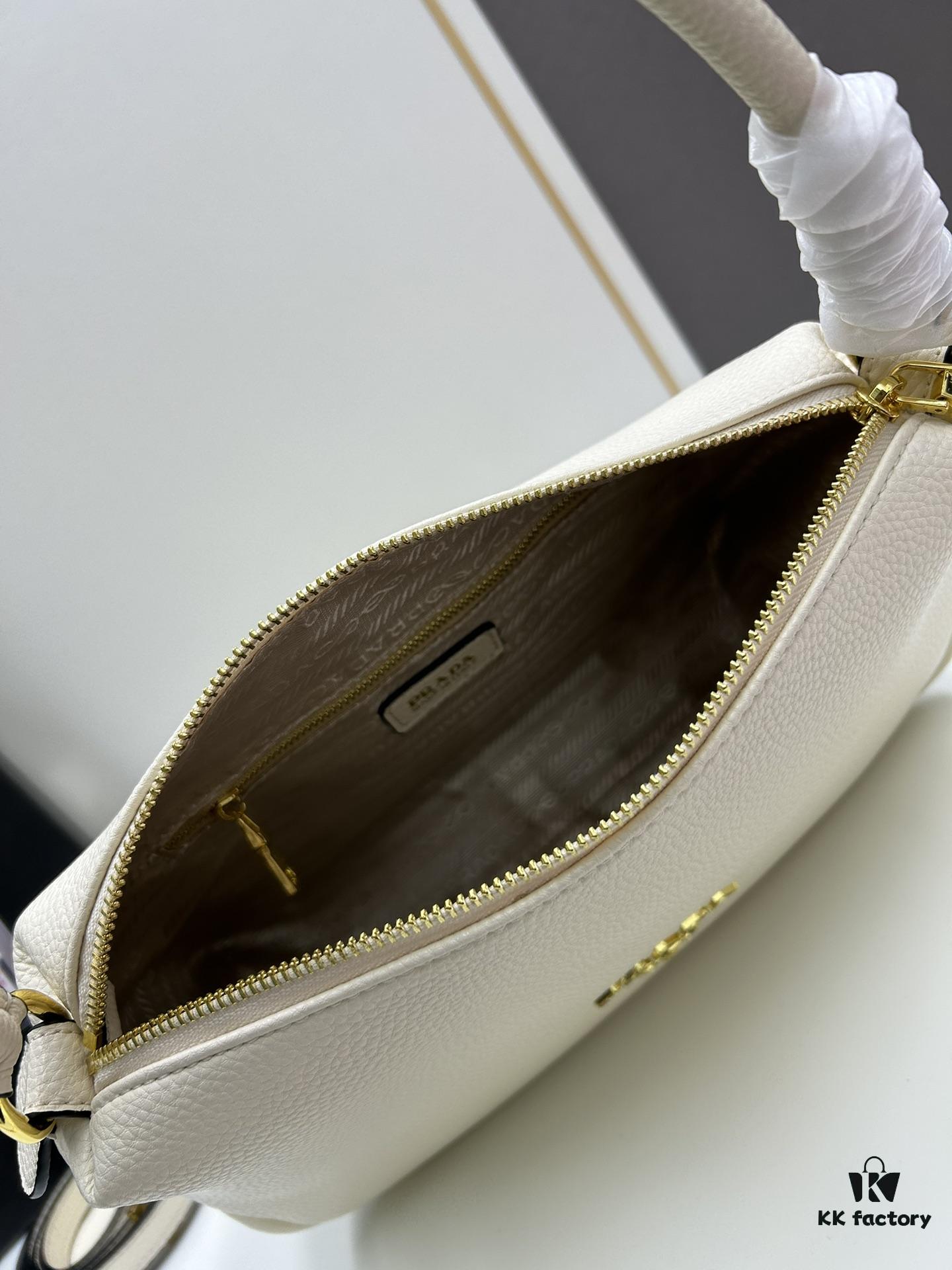 PRADA - Bestseller Recommendation: Fashionable Casual Style, Latest Imported Coarse Alligator Grain Calfskin with Original Hardware, Top Craftsmanship, Unique and Luxurious Design