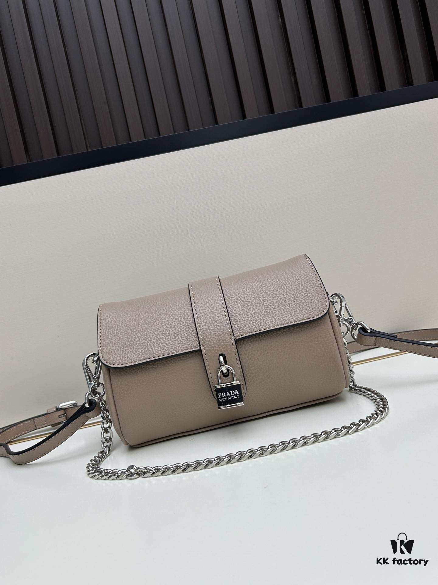 Exclusive Launch - High-Quality Prada-style Lock Bag, Palm Grain Leather, Soft and Durable, Adjustable Chain & Strap