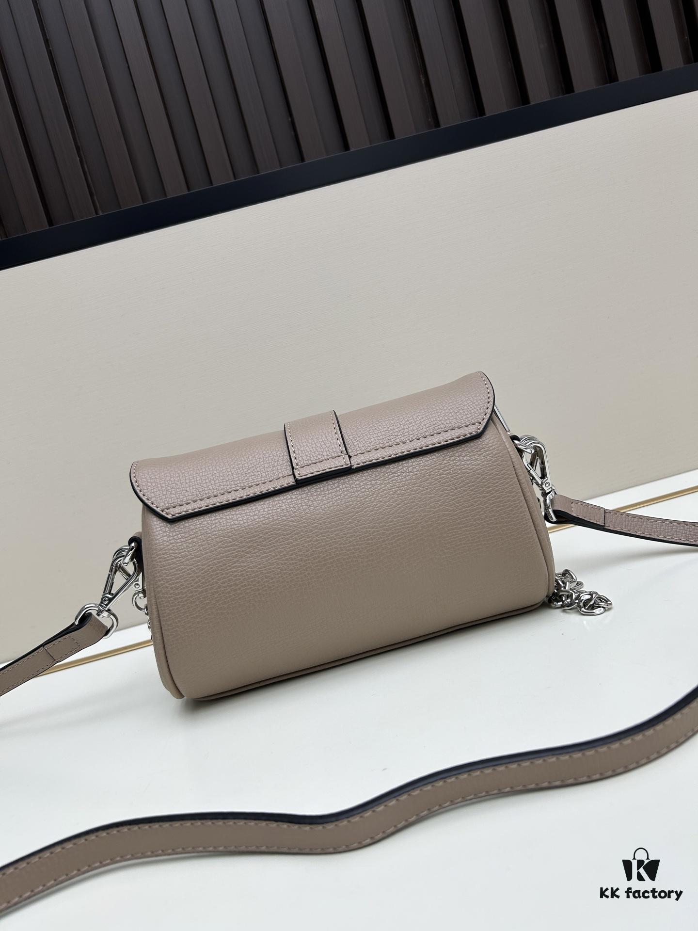 Exclusive Launch - High-Quality Prada-style Lock Bag, Palm Grain Leather, Soft and Durable, Adjustable Chain & Strap