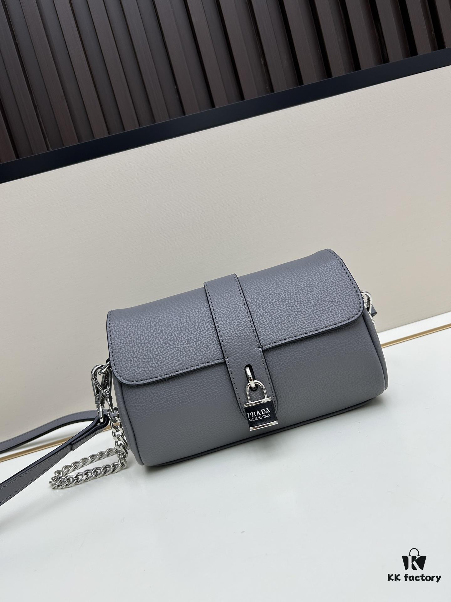 Exclusive Launch - High-Quality Prada-style Lock Bag, Palm Grain Leather, Soft and Thick Texture, Adjustable Chain & Shoulder Strap
