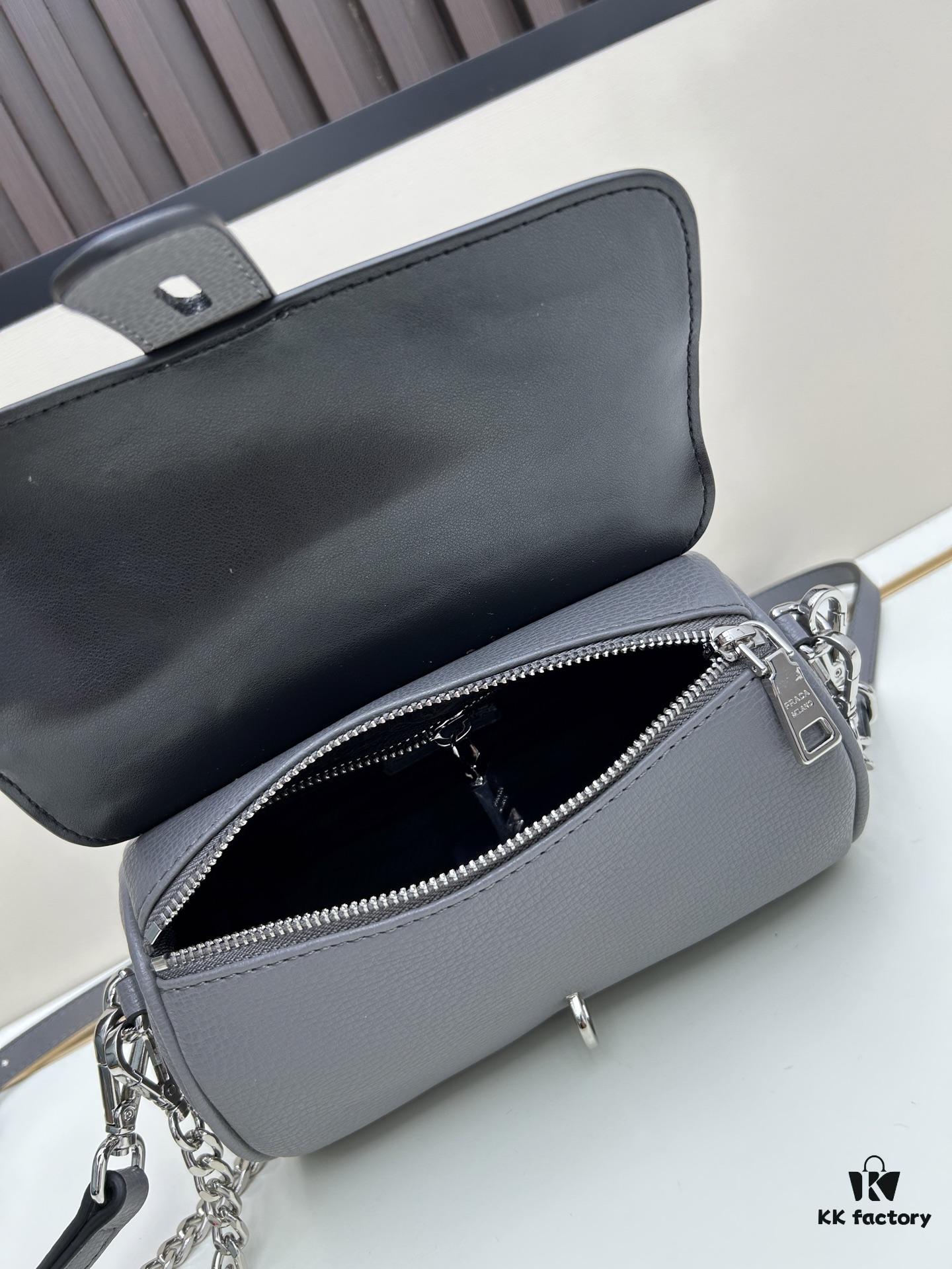 Exclusive Launch - High-Quality Prada-style Lock Bag, Palm Grain Leather, Soft and Thick Texture, Adjustable Chain & Shoulder Strap