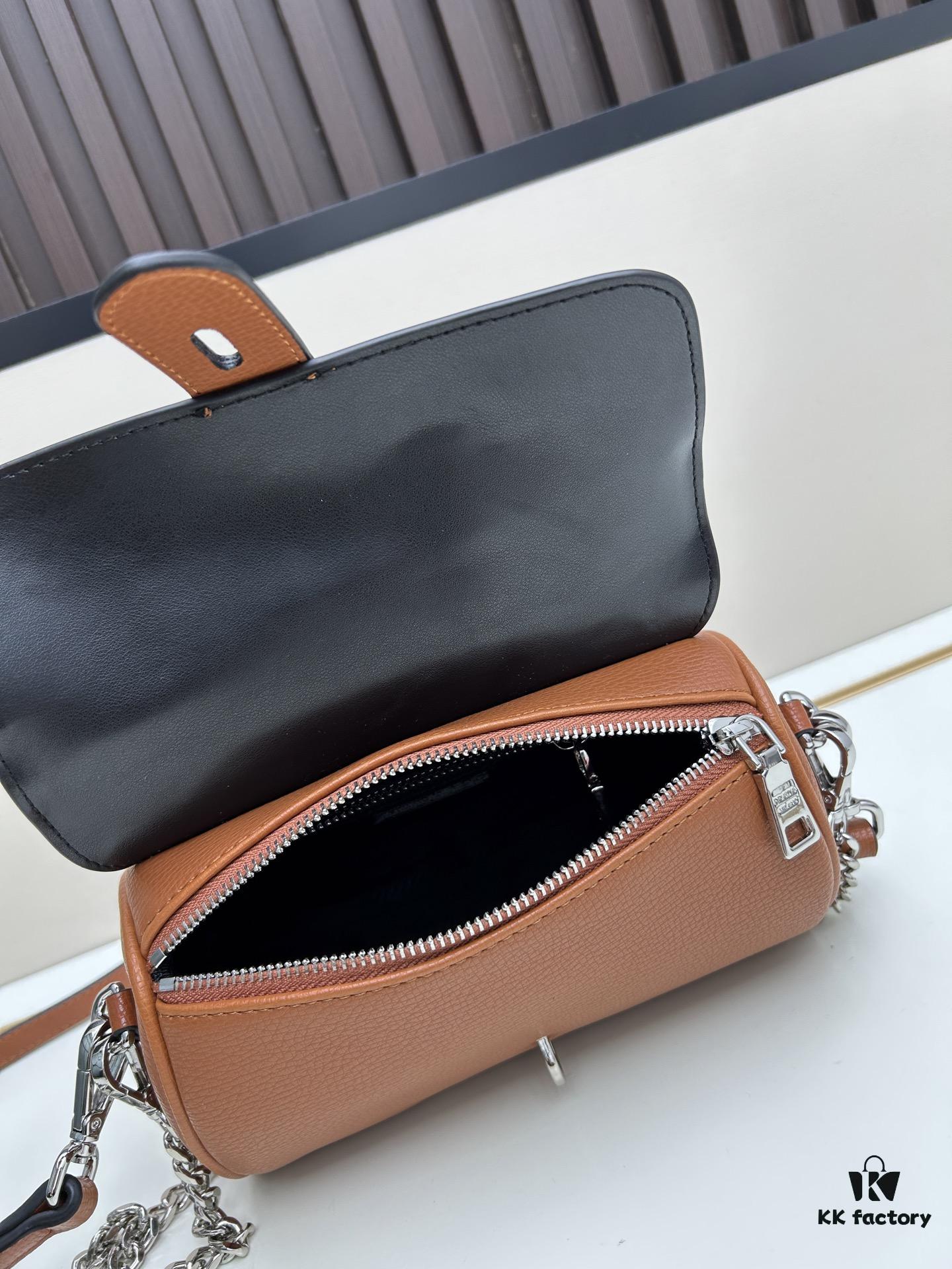 Exclusive Launch - High-Quality Prada-style Lock Bag, Palm Grain Leather, Soft and Thick Texture