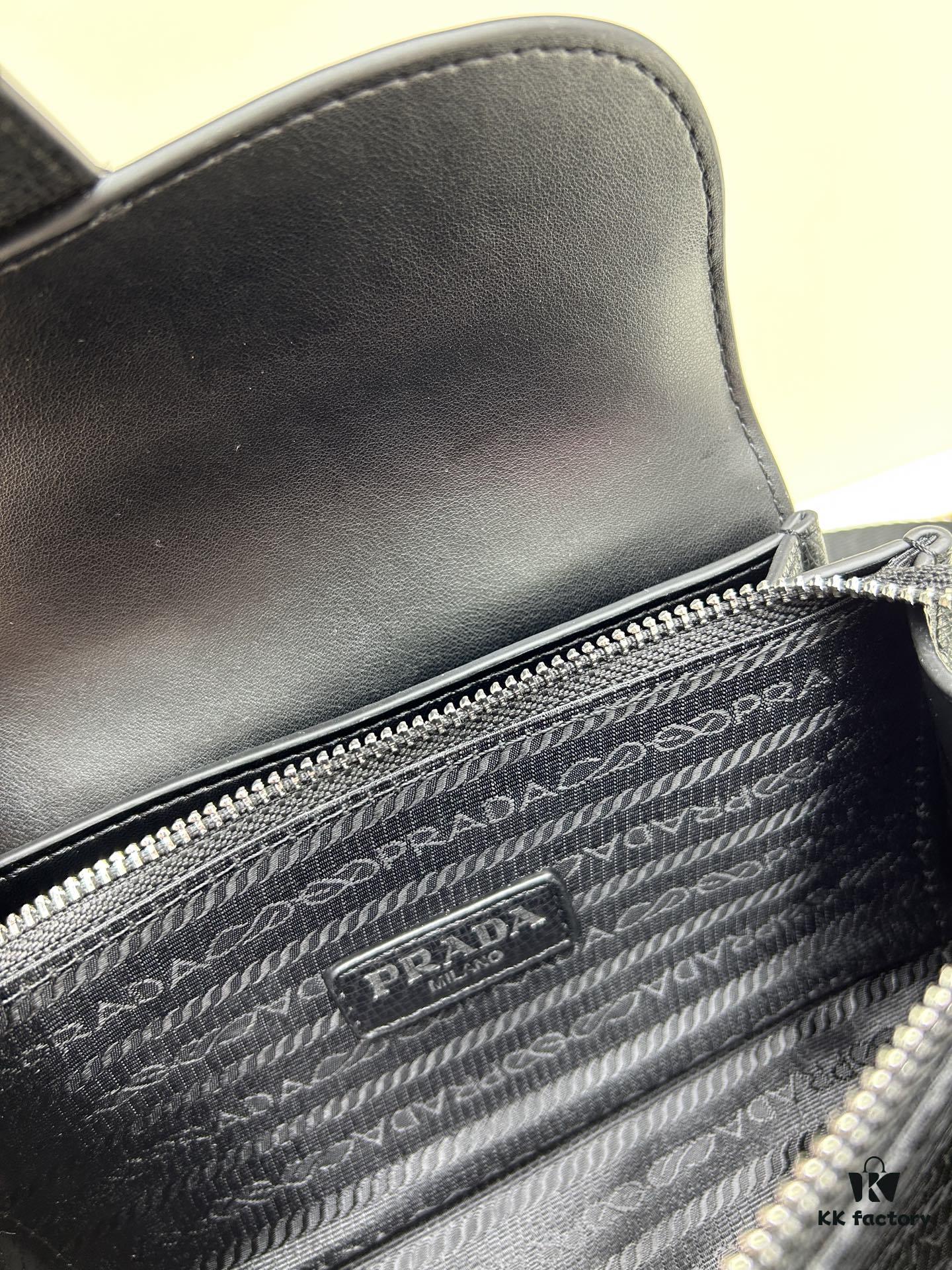 Exclusive Launch - High-Quality Prada-Style Flip Top Bag, Bestselling Clutch with Dual Shoulder Straps, Genuine Deer-Grain Calfskin, 2025 Fashion Trend All-Season Women's Bag