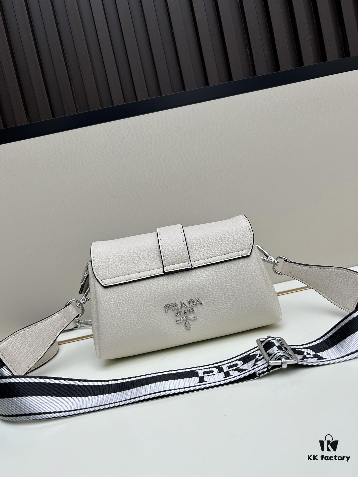 Exclusive Launch - High-Quality Prada-Style Flip Top Bag, Bestselling Flap Design with Dual Shoulder Straps, Genuine Deer-Grain Calfskin, 2025 Fashion Trend All-Season Women's Handbag