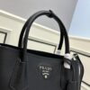 Upgraded Large Size 🌹 PRADA PRADA New Counter Style (Large Version) Fine Pebbled Texture Arrived