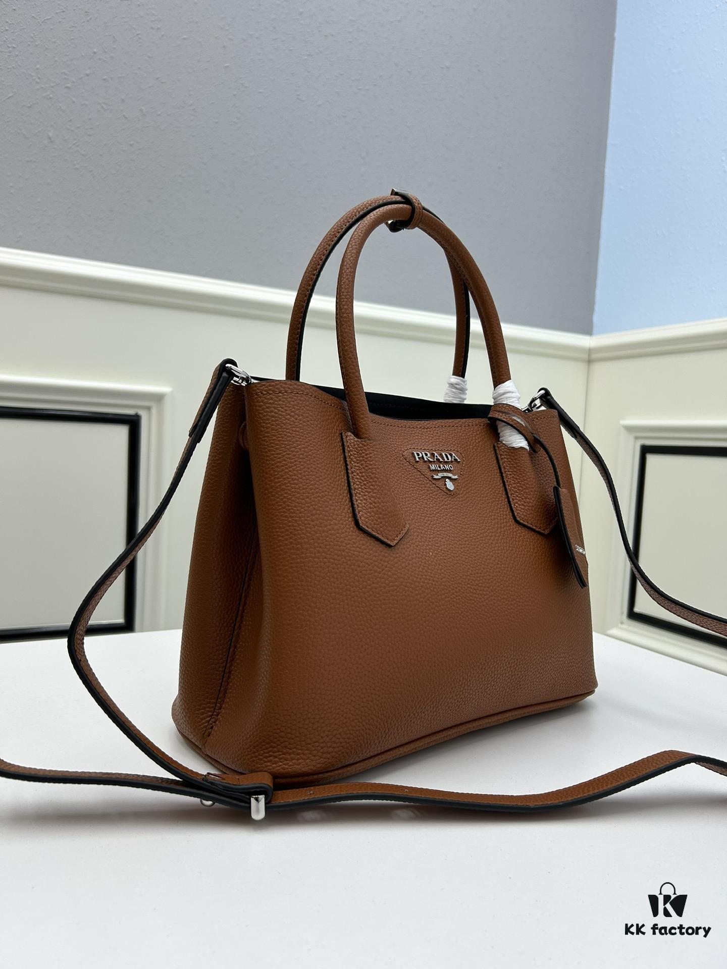 Upgraded Large Size 🌹 Prada PRADA New Arrival (Large Version) Fine Peccary Grain Leather DoubleBag Tote