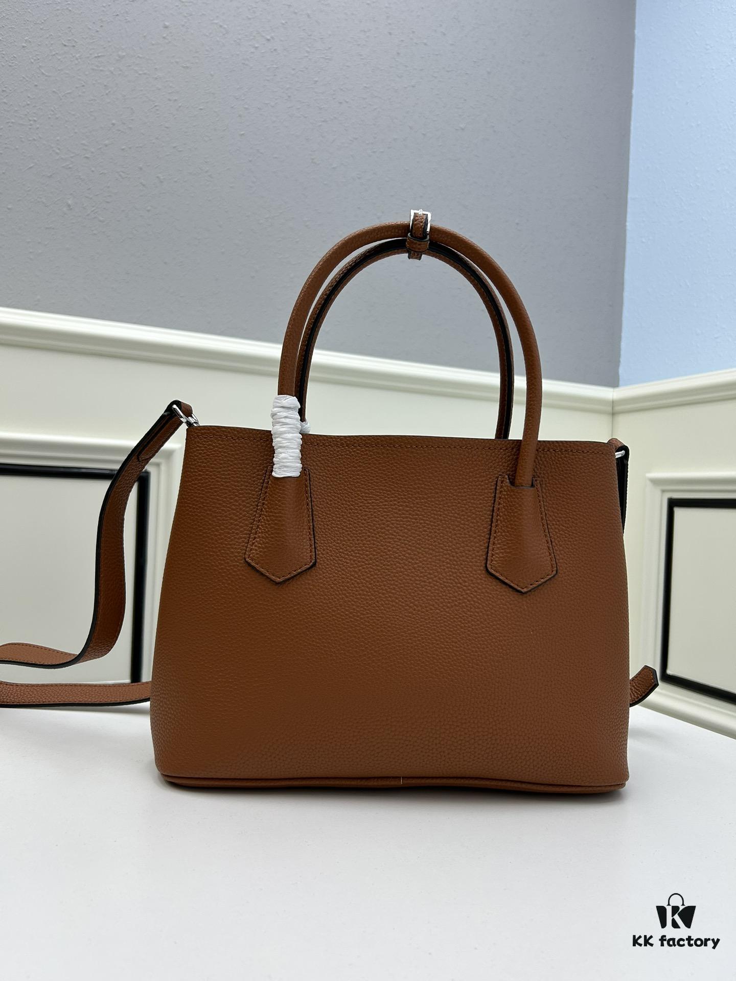 Upgraded Large Size 🌹 Prada PRADA New Arrival (Large Version) Fine Peccary Grain Leather DoubleBag Tote