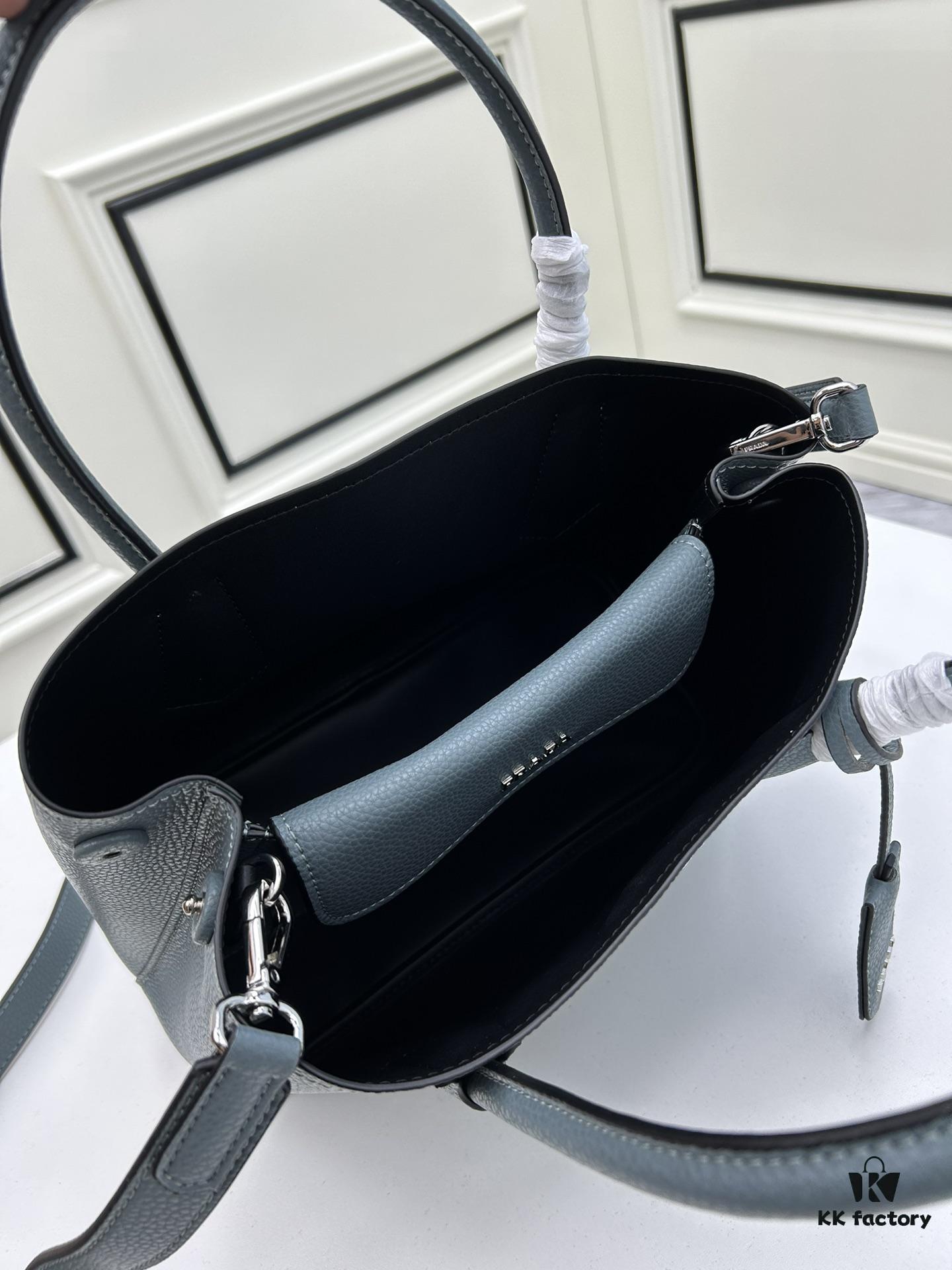 Upgraded Large Size 🌹 PRADA Double Bag Series Shopping Tote, New Arrival (Large Version), Fine Imported Crisply Textured Calfskin Leather