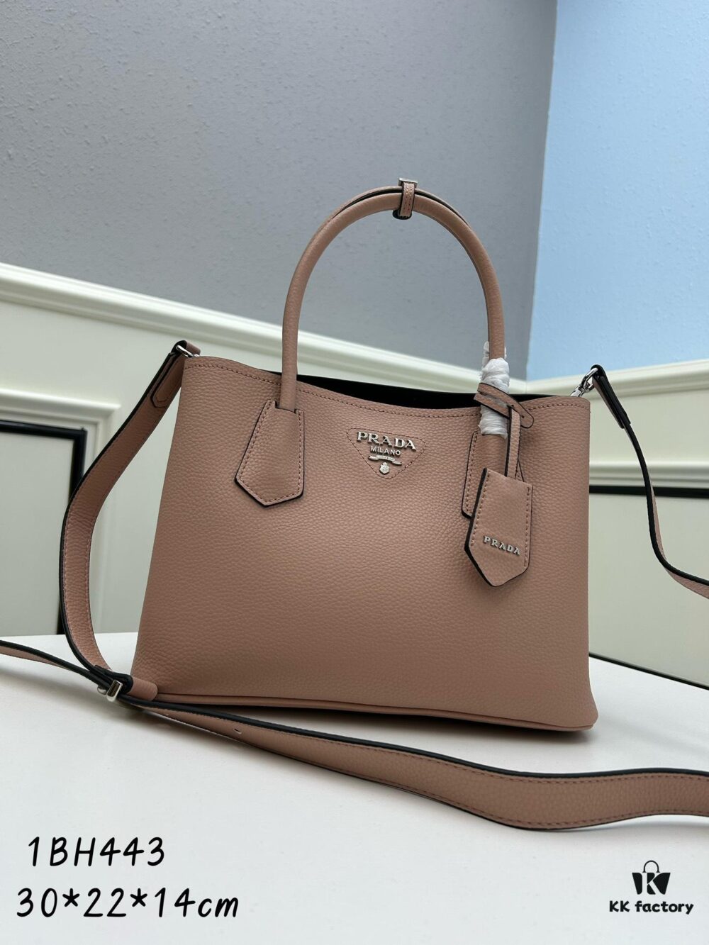 Upgraded Large Size 🌹 Prada PRADA New Arrival (Large Version) Fine Crinkled Leather DoubleBag Tote