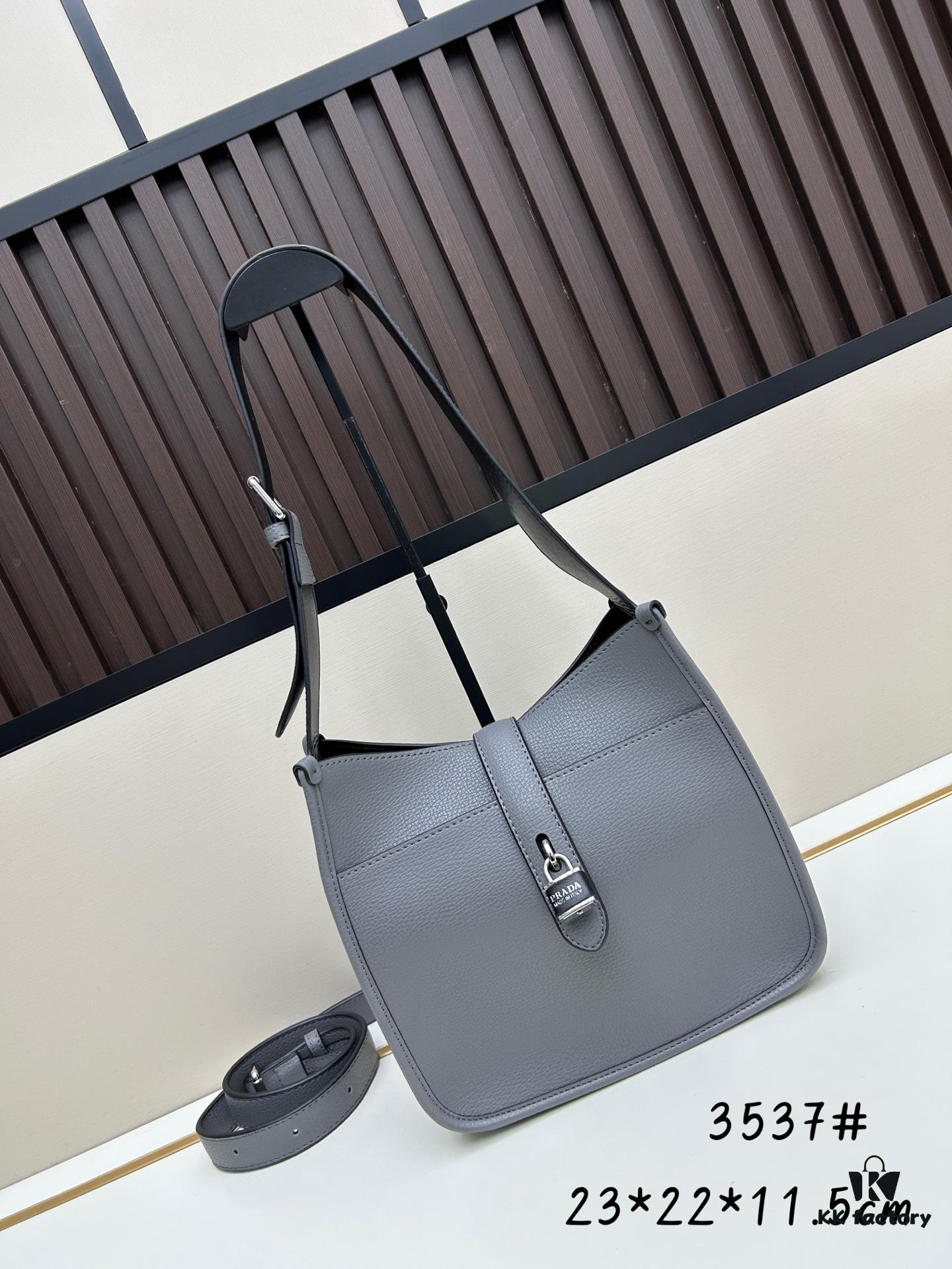 Exclusive Launch - High-Quality Lock Bag [Celebration] Trending Worldwide 2025 Fashion New Arrival Prada Celebrity Style
