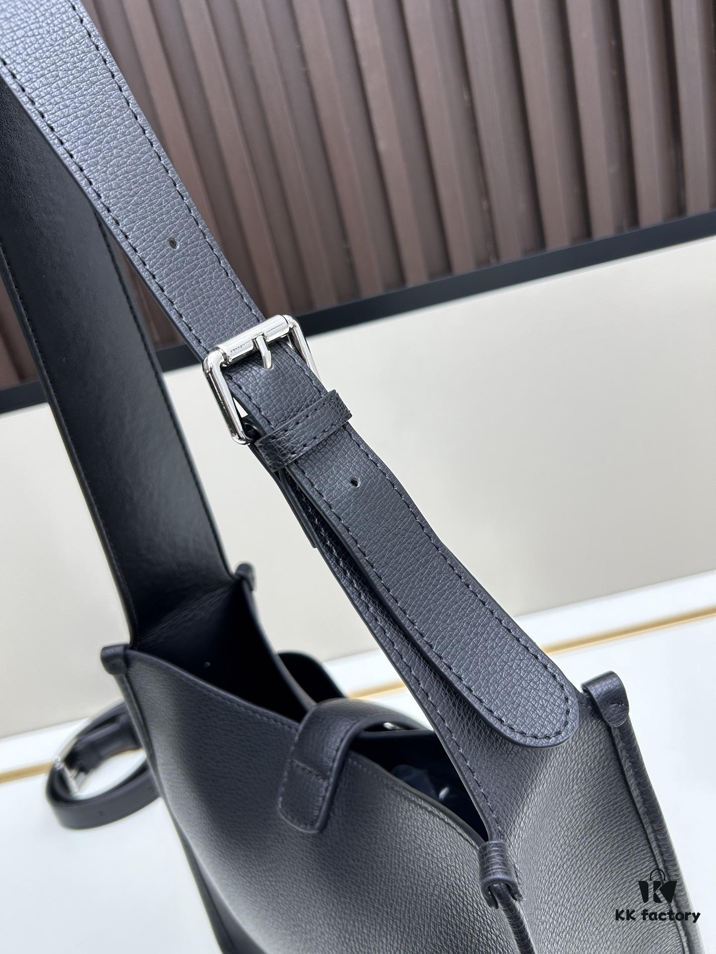 Exclusive Launch - High-Quality Prada-style Lock Bag 2025 Fashion New Arrival Celebrity Match