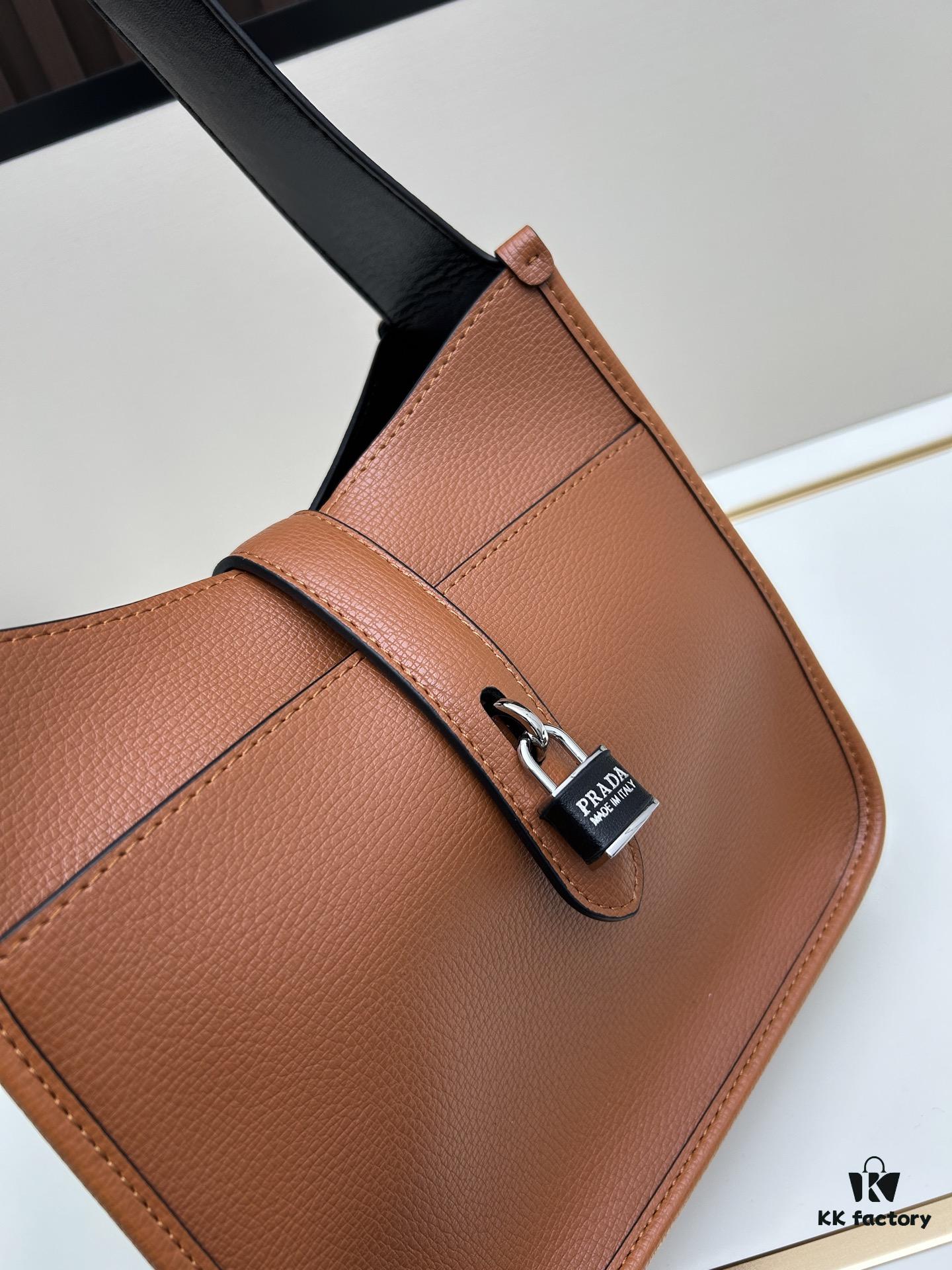 Exclusive Launch - High-Quality Prada-style Lock Bag 2025 Fashion New Arrival Celebrity Match