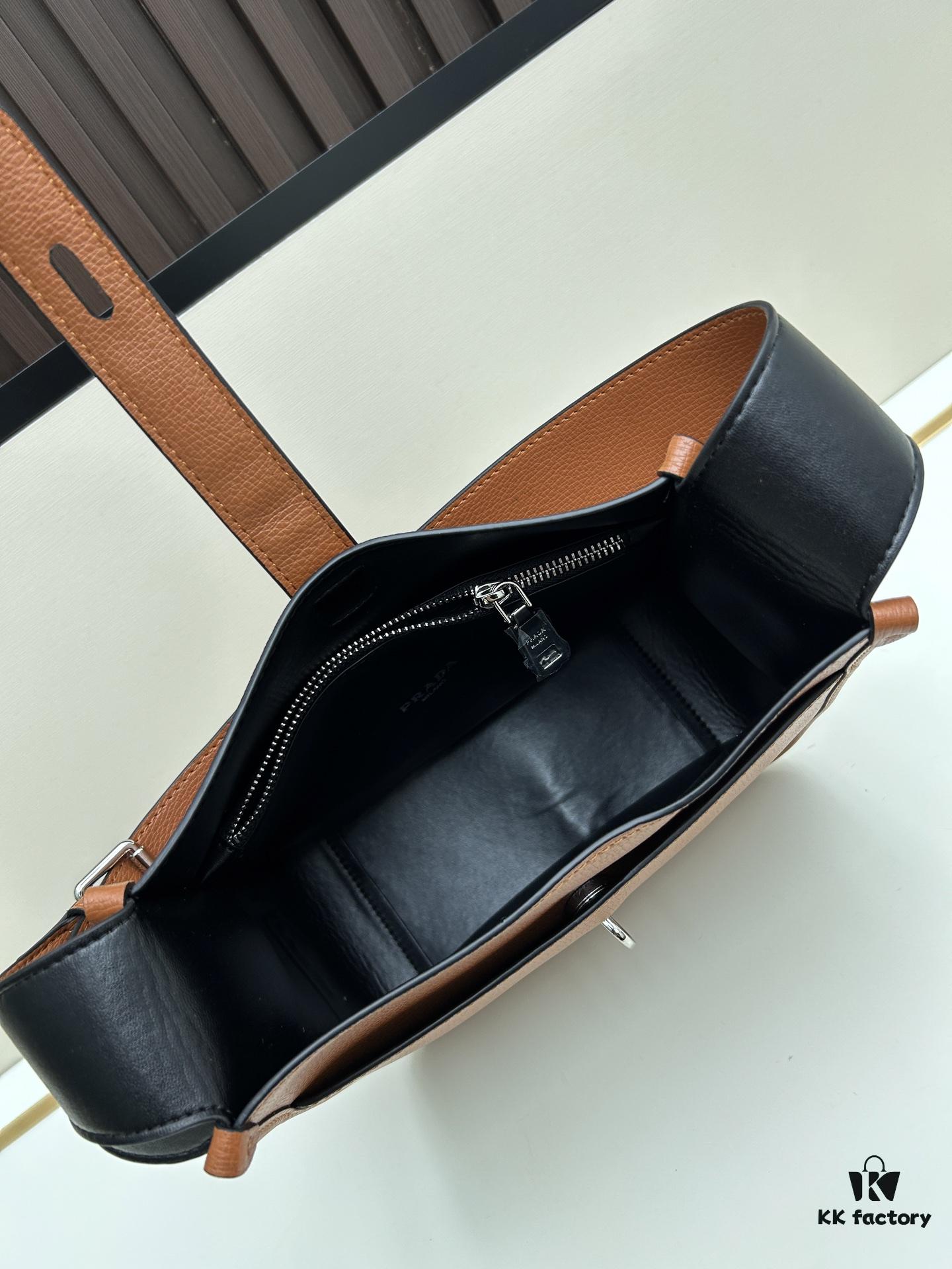 Exclusive Launch - High-Quality Prada-style Lock Bag 2025 Fashion New Arrival Celebrity Match