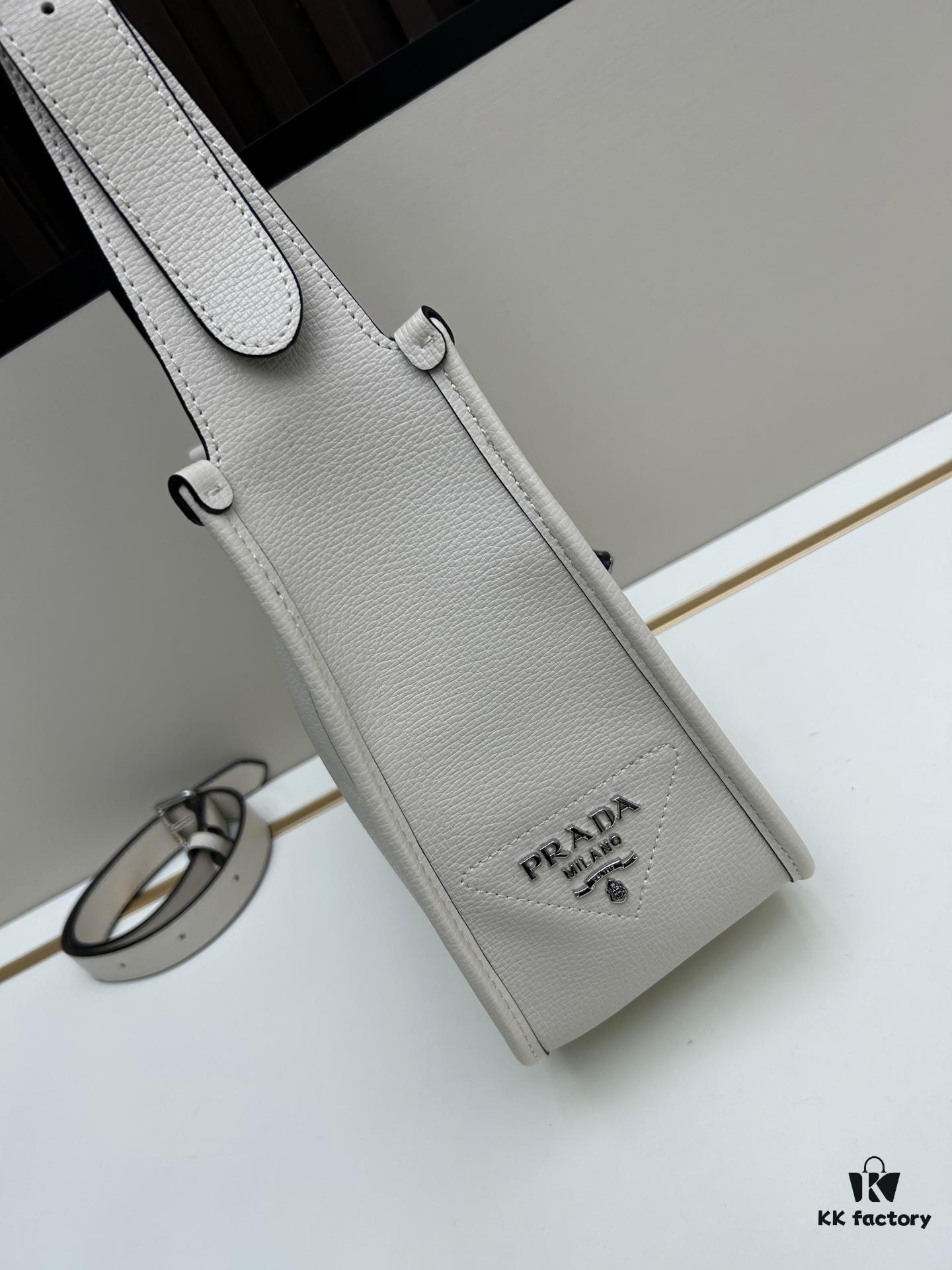 Exclusive Launch - High-Quality Lock Bag [Celebration] Trending Worldwide 2025 Fashion New Arrival Prada Celebrity Style