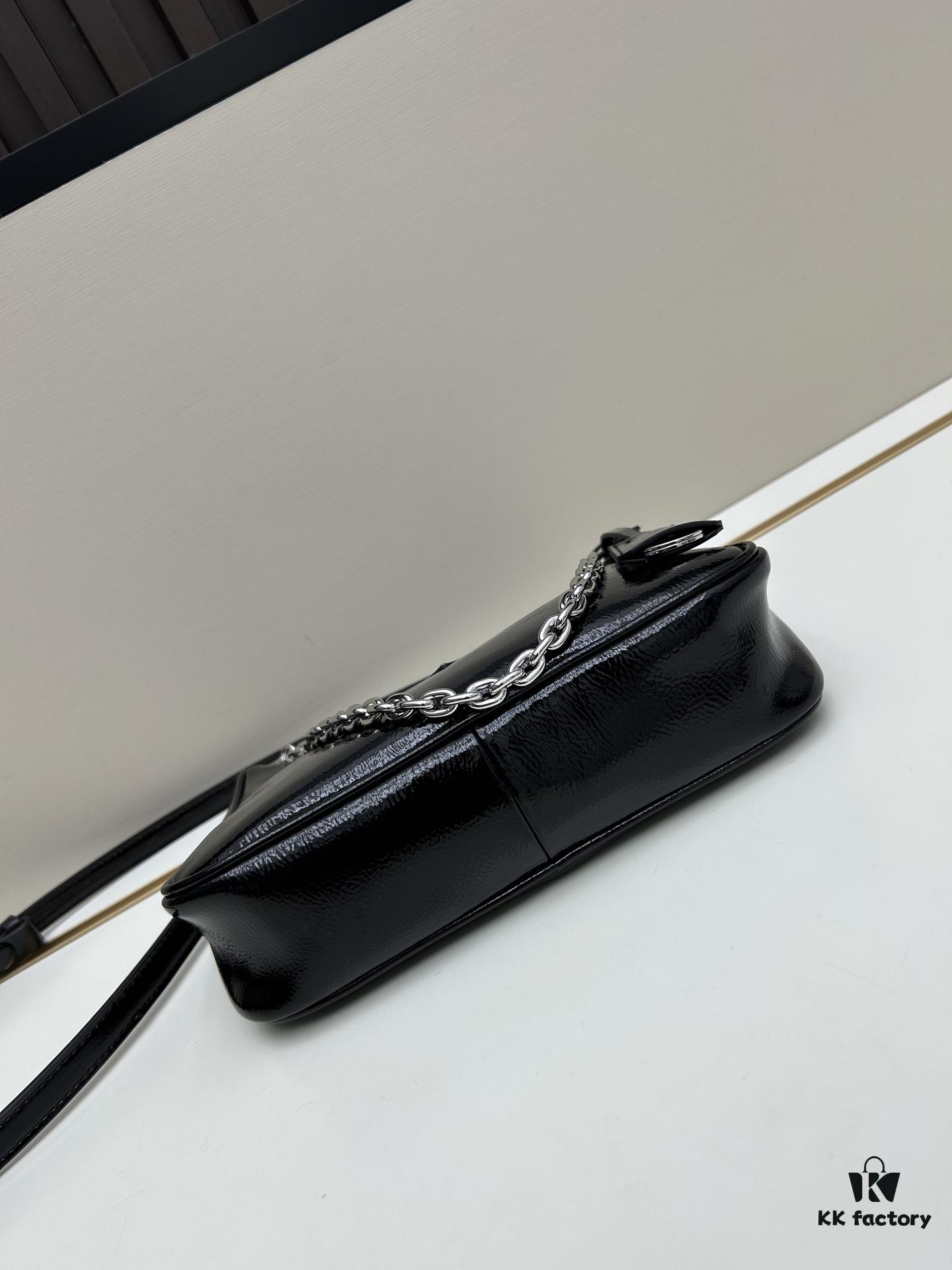 PRADA Re-Edition NaplaK Women's Shoulder or Crossbody Bag in Enamel Leather with Box 🎁