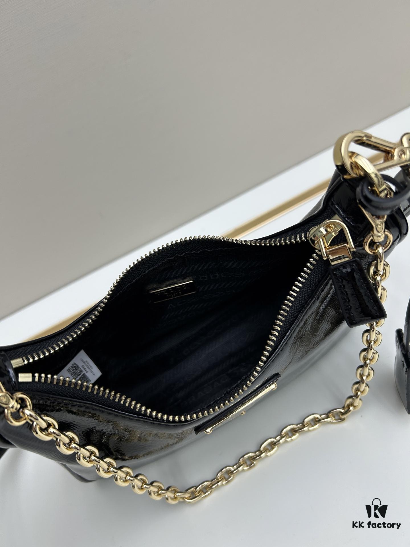 Enamel Calfskin Leather Shoulder Bag with Box 🎁 PRADA Re-Edition NaplaK Women's Crossbody or Shoulder Bag