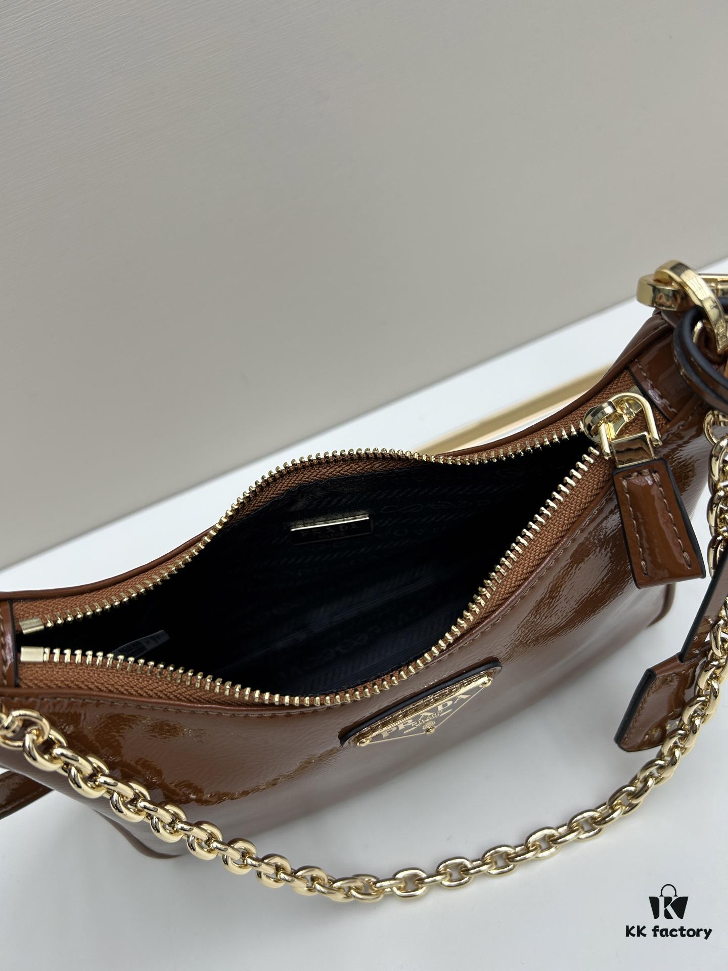 PRADA Re-Edition NaplaK Women's Shoulder or Crossbody Bag in Enamel Leather with Box 🎁