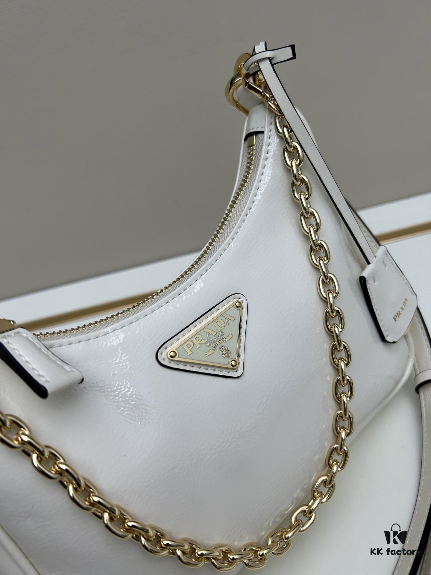 PRADA Re-Edition NaplaK Women's Shoulder or Crossbody Bag in Enamel-Finished Calfskin with Box 🎁