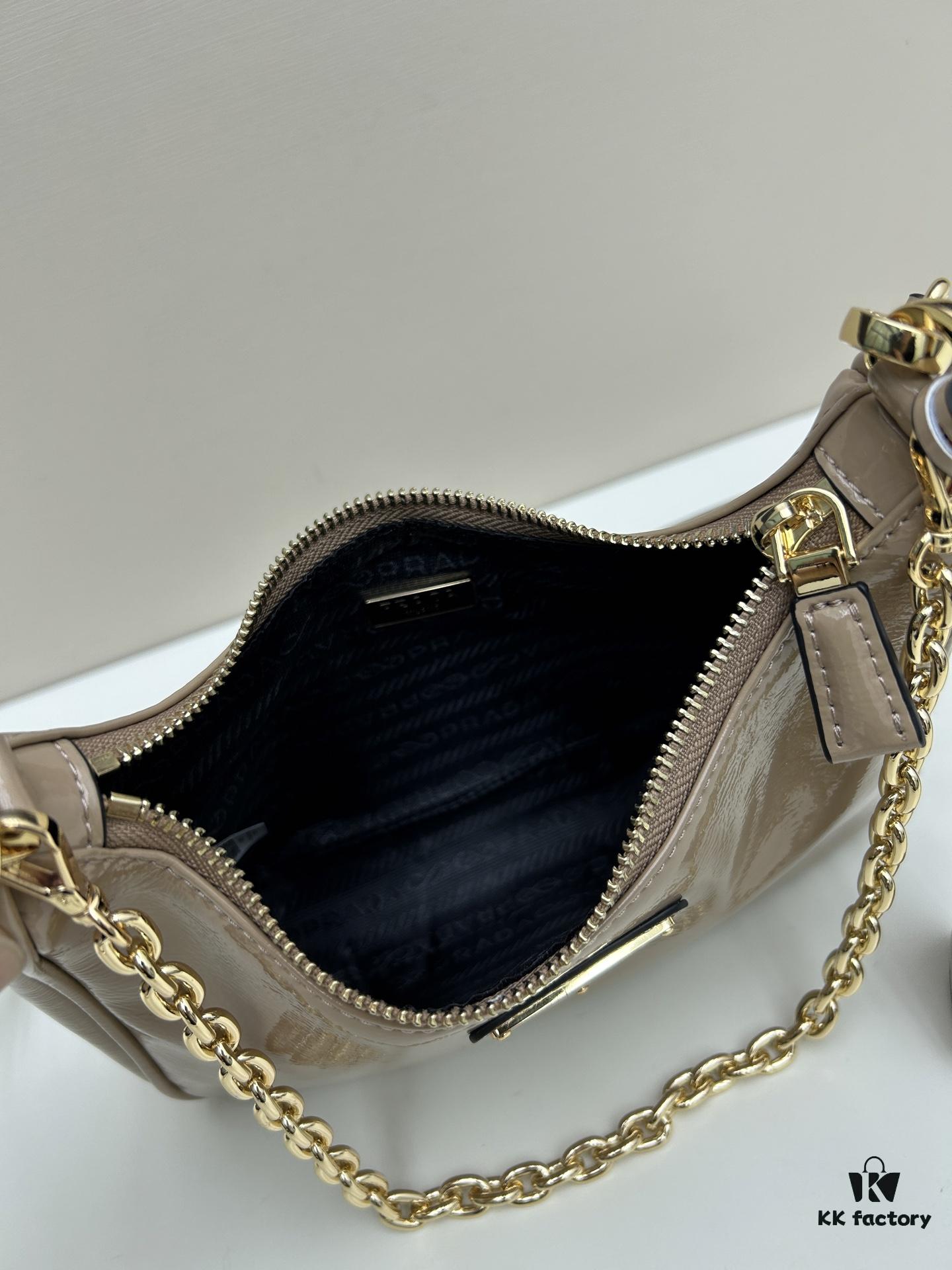 PRADA Re-Edition NaplaK Women's Shoulder or Crossbody Bag in Enamel-Finished Calfskin with Box 🎁