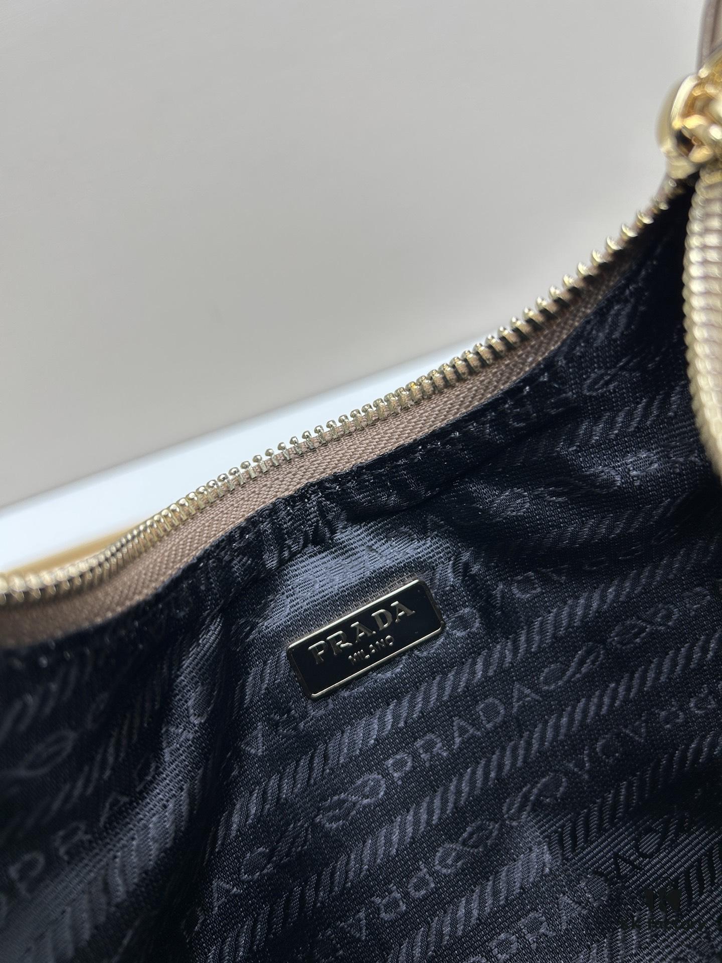 PRADA Re-Edition NaplaK Women's Shoulder or Crossbody Bag in Enamel-Finished Calfskin with Box 🎁