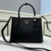 Upgraded Large Size 🌹 Prada PRADA New Arrival (Large Version) Fine Litchi Grain Calfskin Handbag 2023 DoubleBag Collection