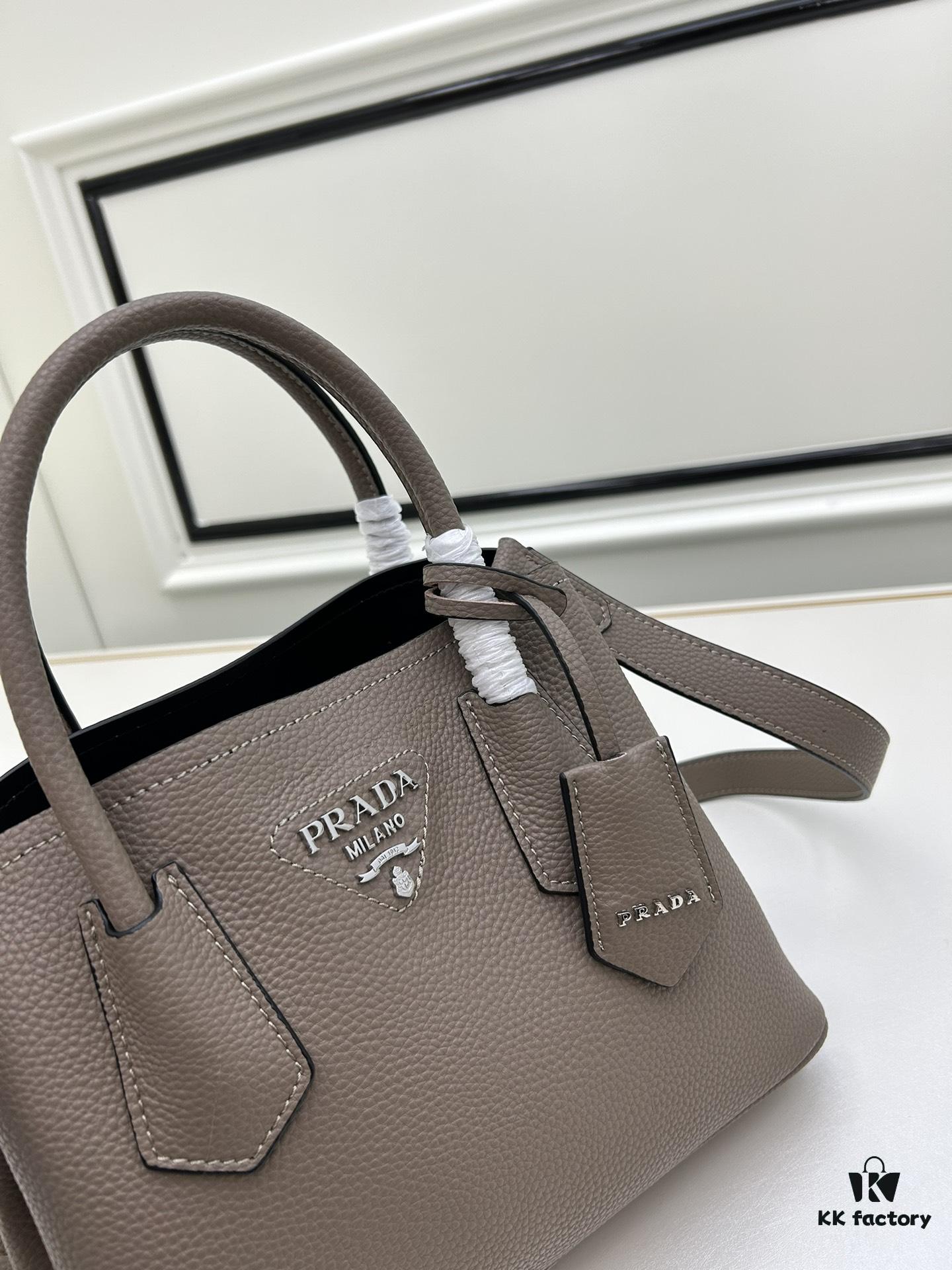 Prada New Arrival (Mini Size) Double Bag Mini Shopping Tote Fine Quilted Calfskin Leather 1BH442