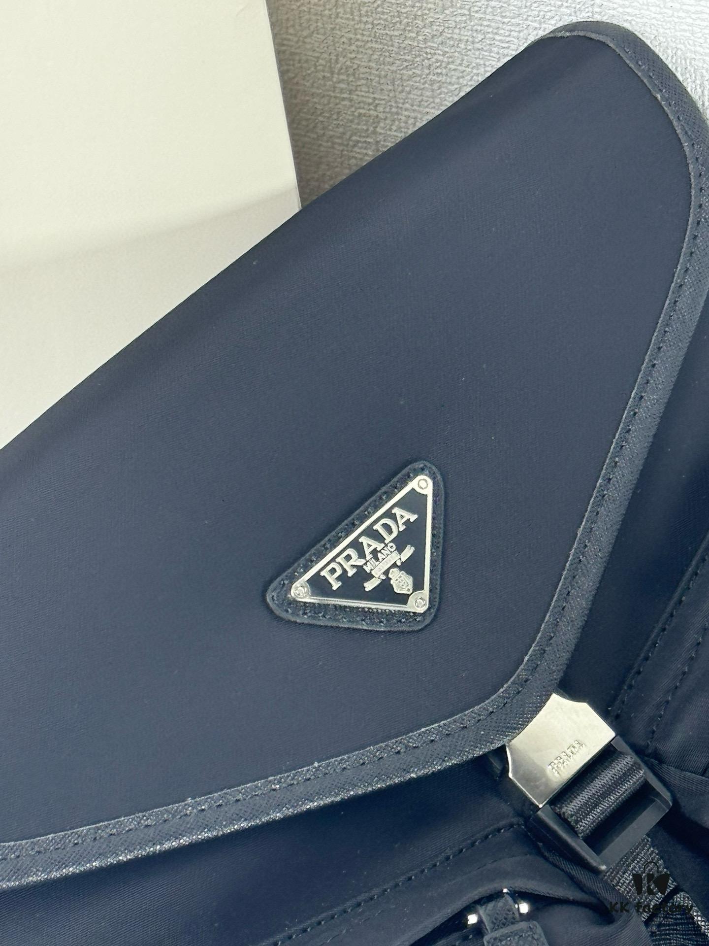 New Arrival Prada PRADA Shoulder Bag for Underarm or Crossbody Wear