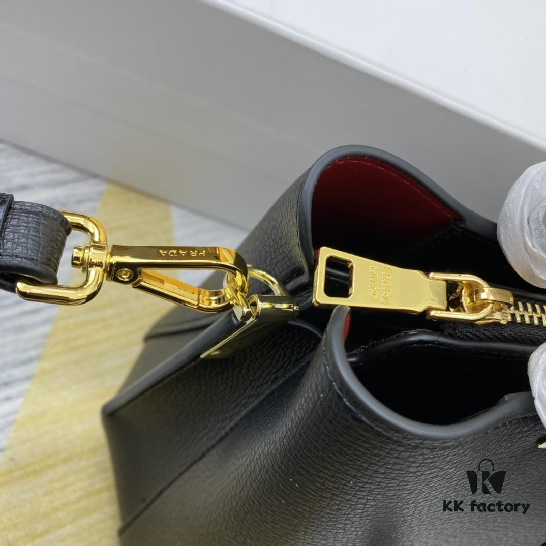 2020 New Arrival PRADA Handbag Model 66152 - Smooth Calfskin with Shiny Crocodile Texture