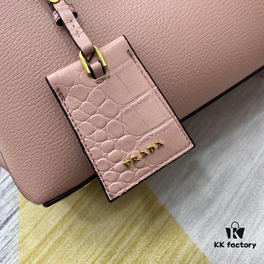 2020 New Arrival PRADA Handbag Model 66152 Size 30*22*14