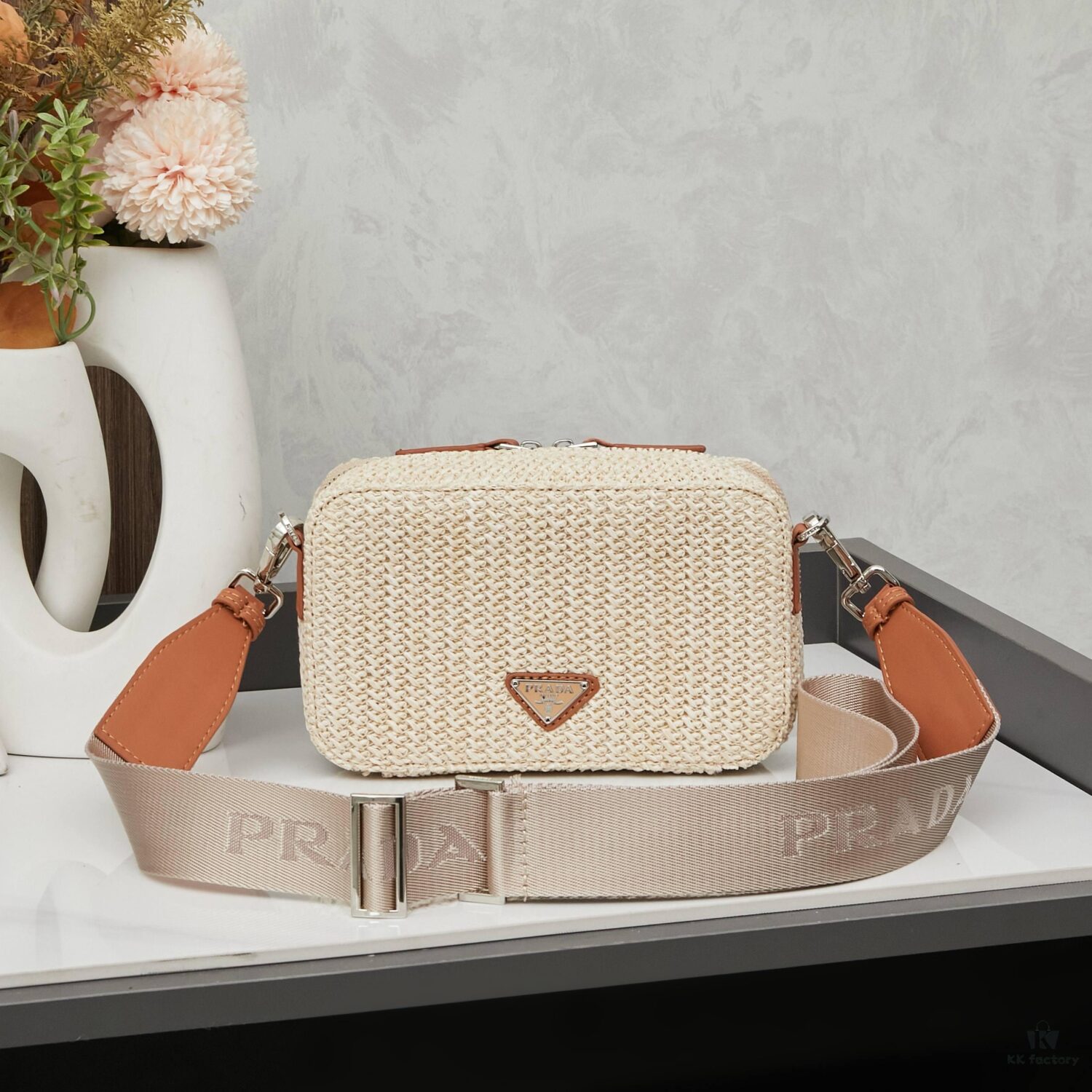 P Brand Raffia Camera Bag - Catch the Last Moments of Summer