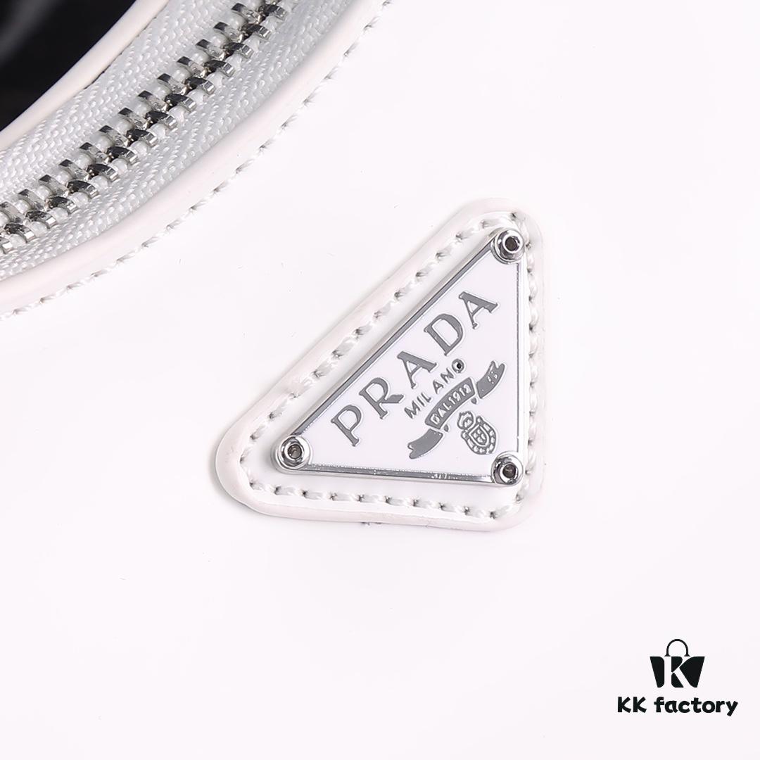 Prada-inspired underarm bag with elegant design and sophisticated color scheme, size 24.14, model 8812