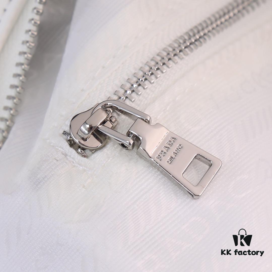 Prada-inspired underarm bag with elegant design and sophisticated color scheme, size 24.14, model 8812